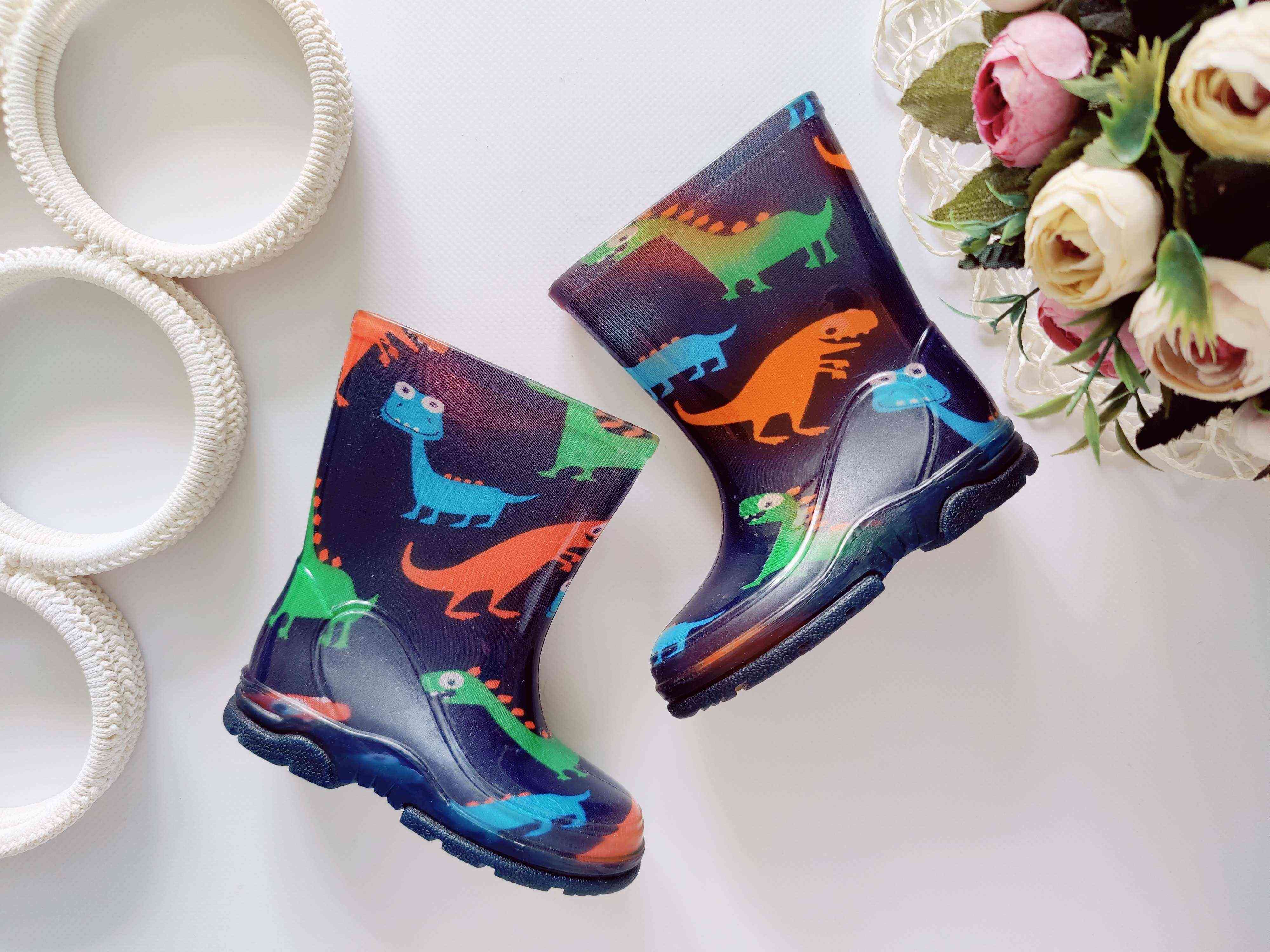 20 (13 см) Гумові чоботи у динозаврах