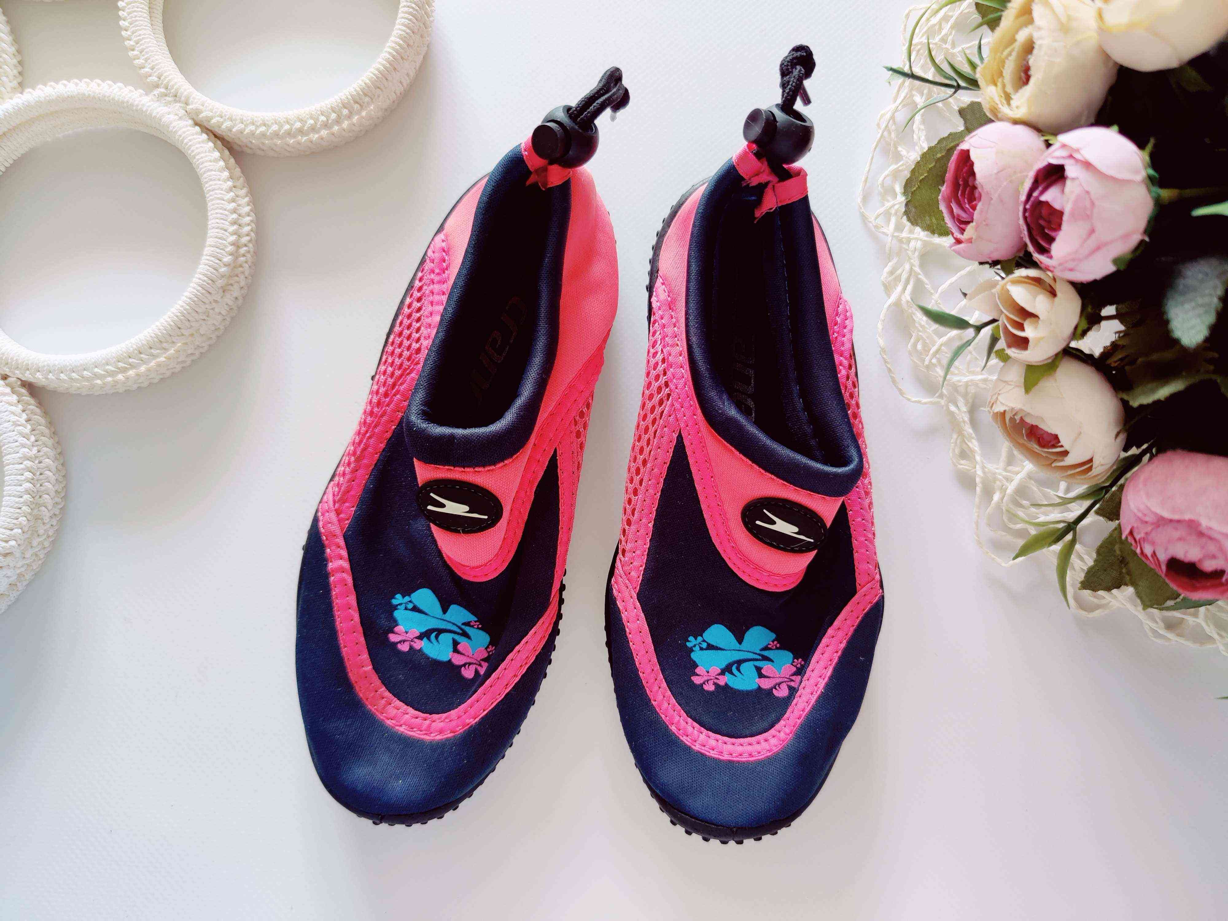 31 (21 см) Дитячі аквашузи