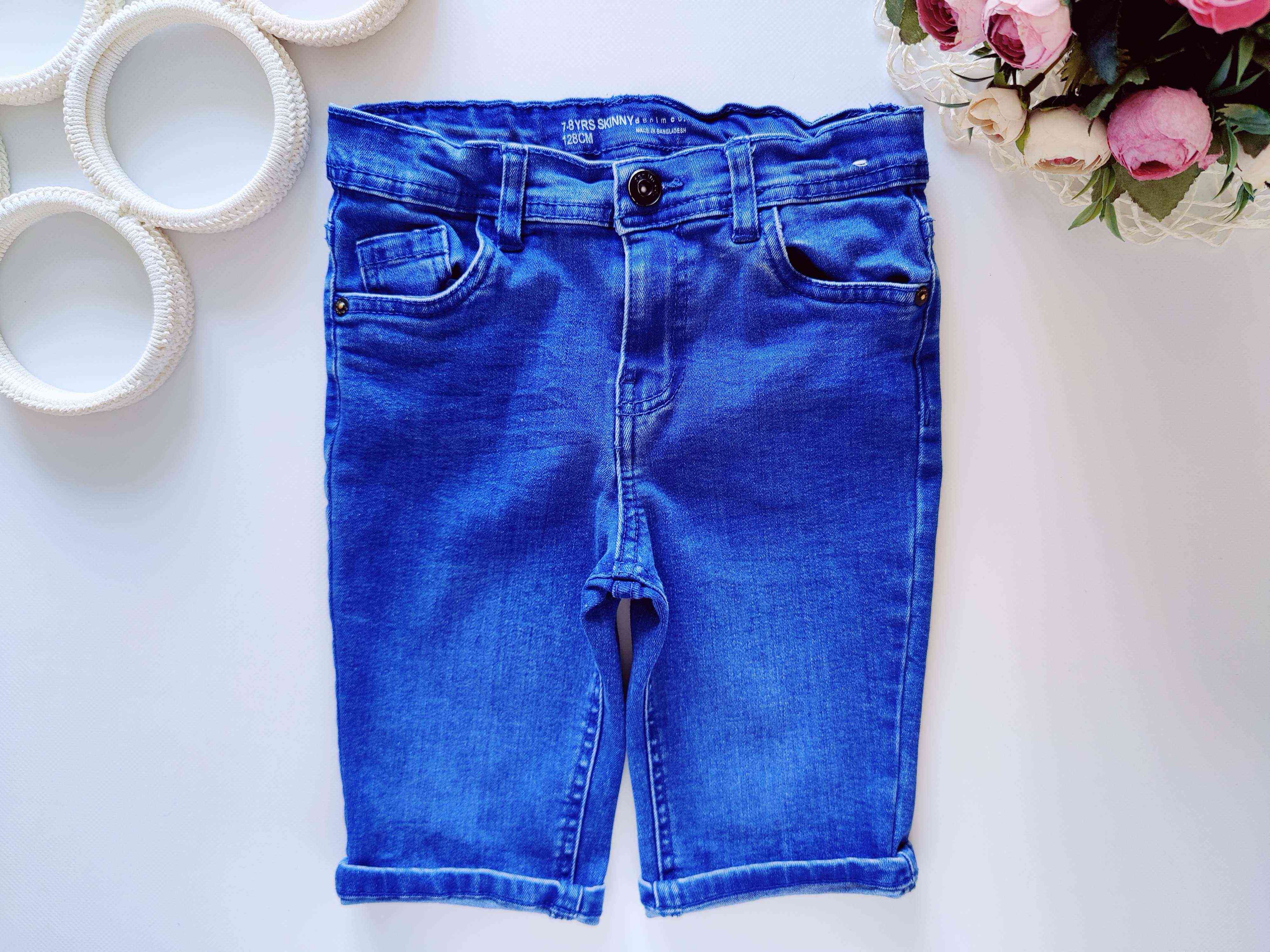 7,8 лет, рост 128 Стрейчевые джинсовые шорты
