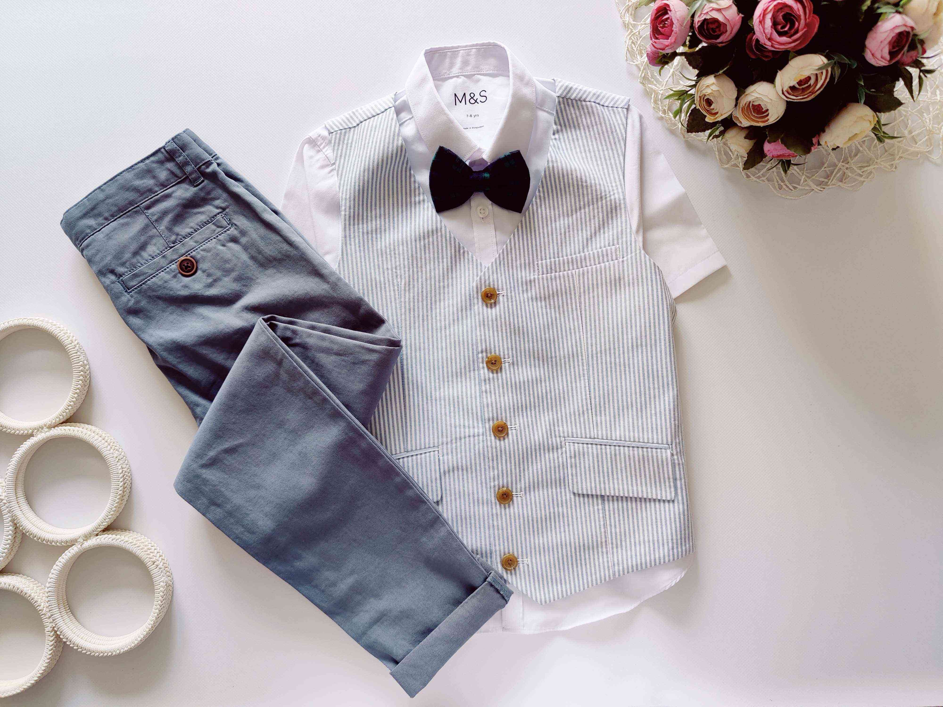 7,8 лет, рост 122,128 Новая жилетка+ рубашка с штанами