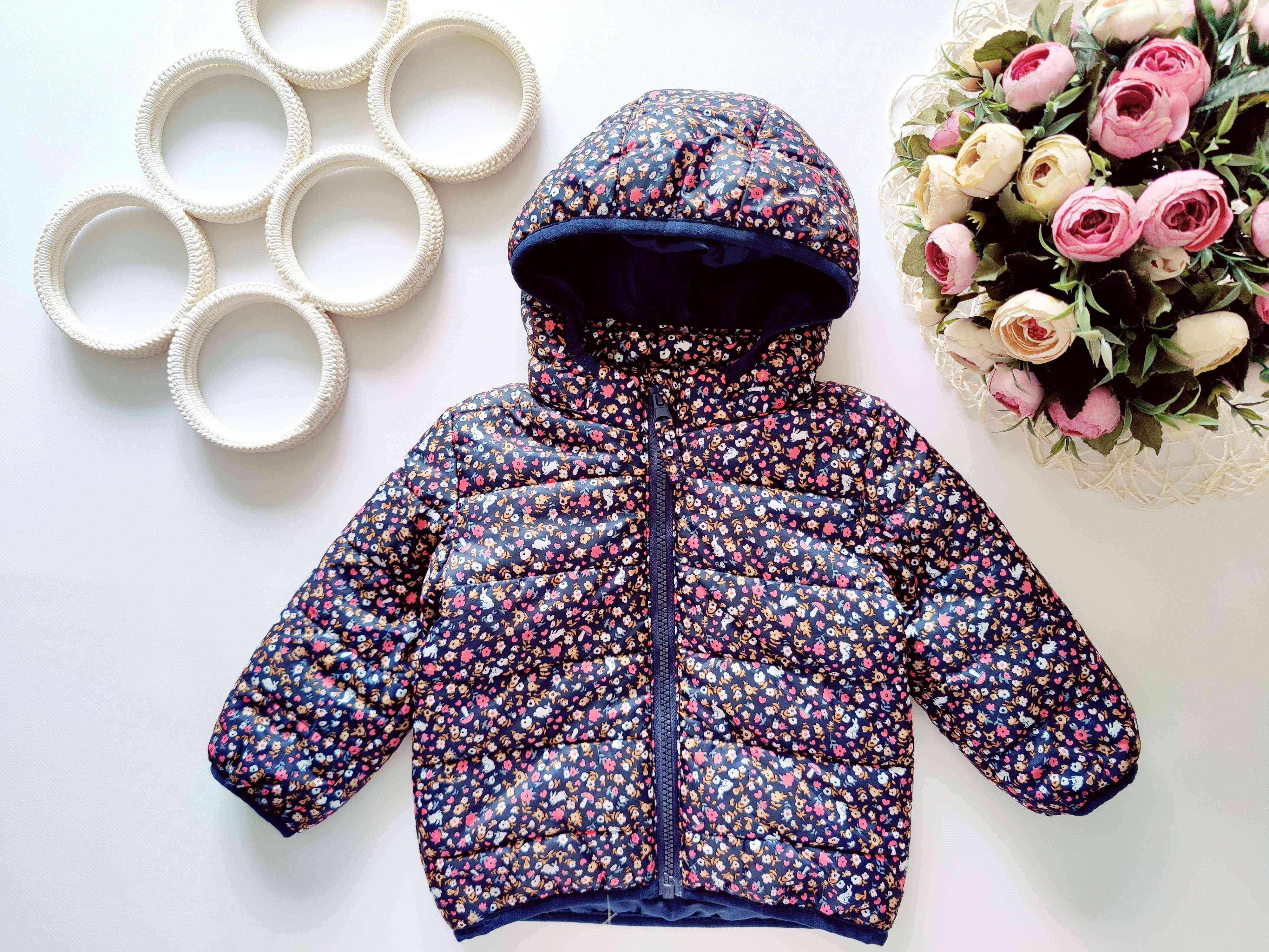 6,9 мес, рост 74 Демисезонная курточка в зайчатах