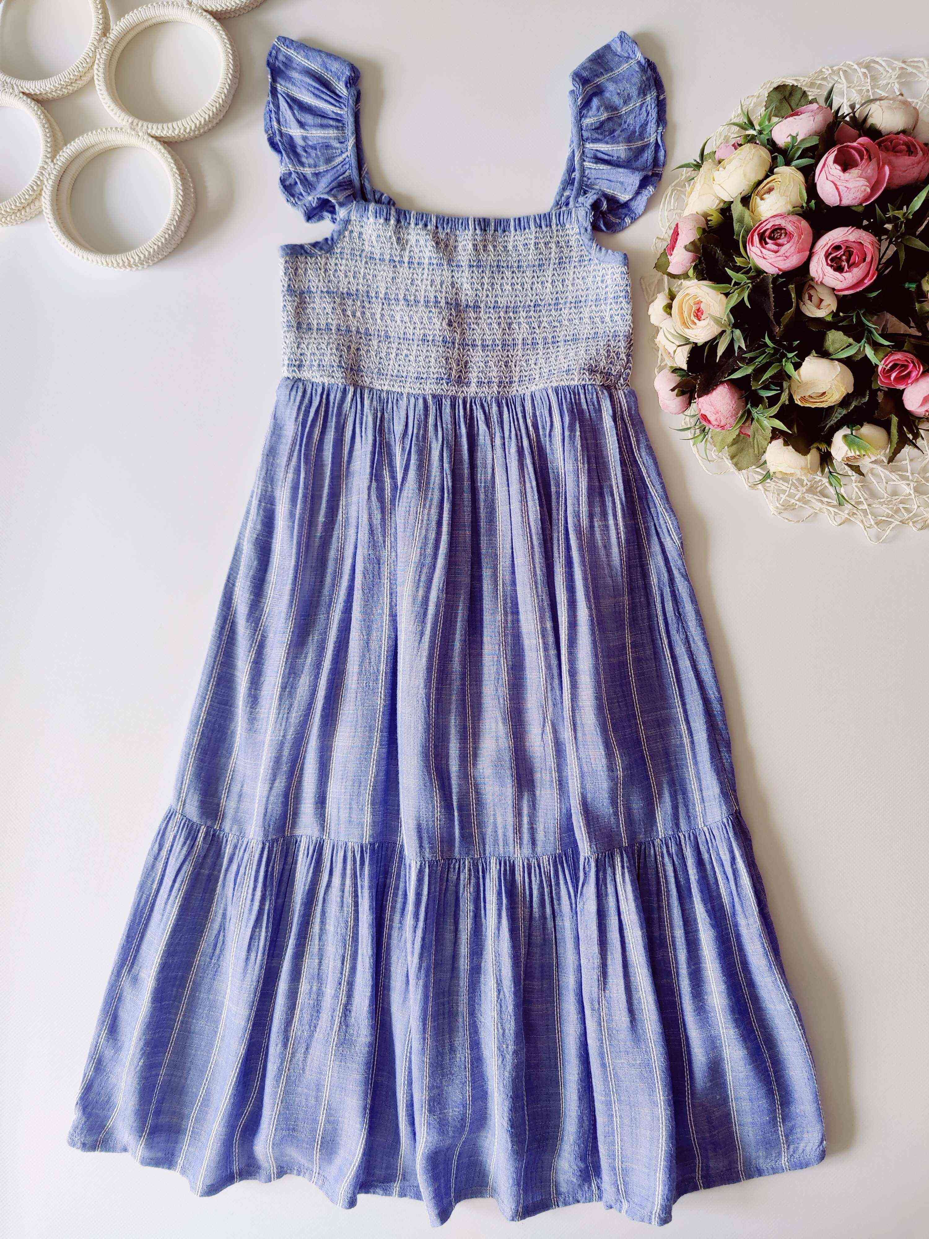 5,6 років, зріст 110,116 Гарний легкий сарафан