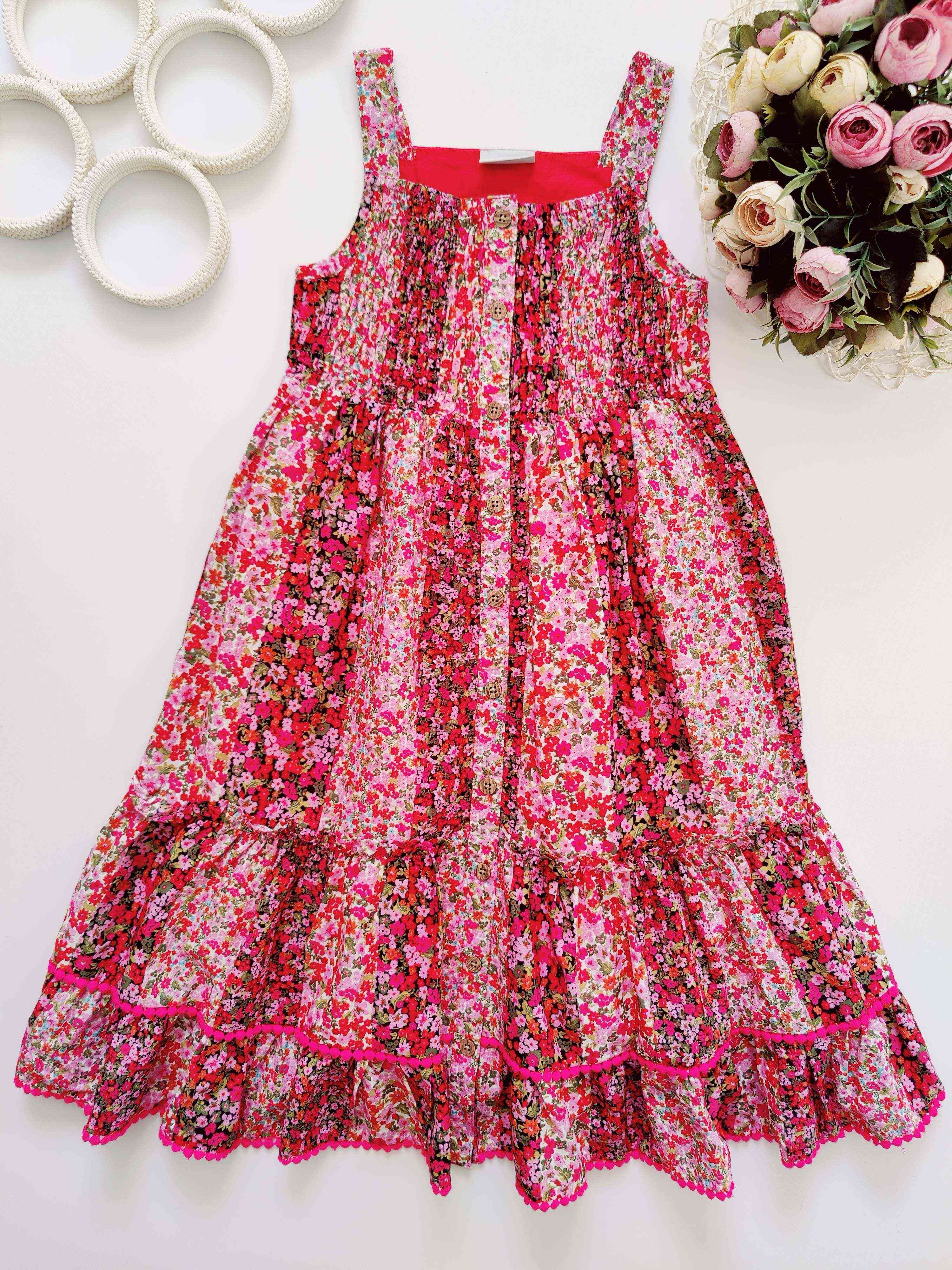 7 лет, рост 122 Новый цветочный сарафан