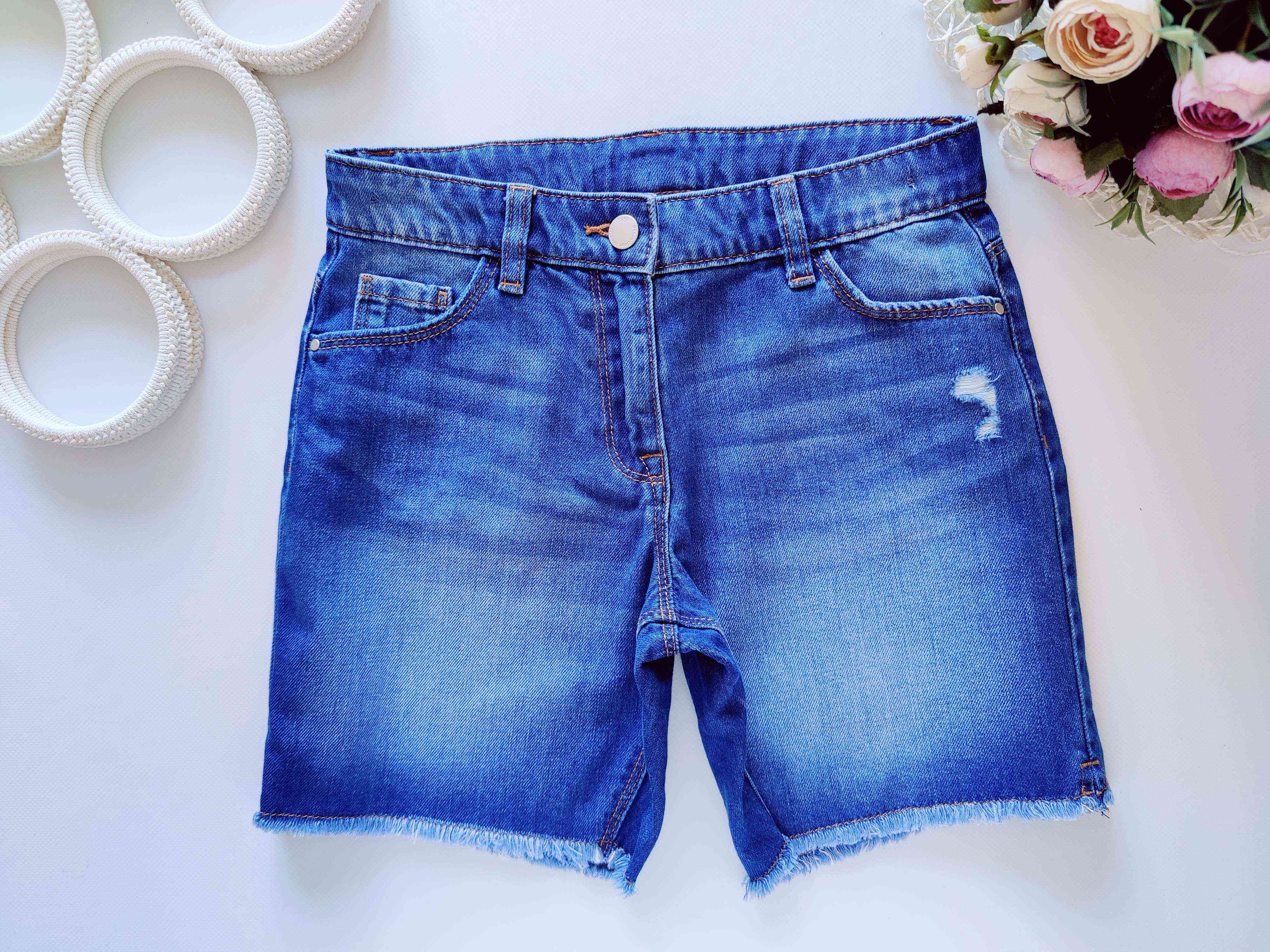 11 років, зріст 146 Джинсові шорти