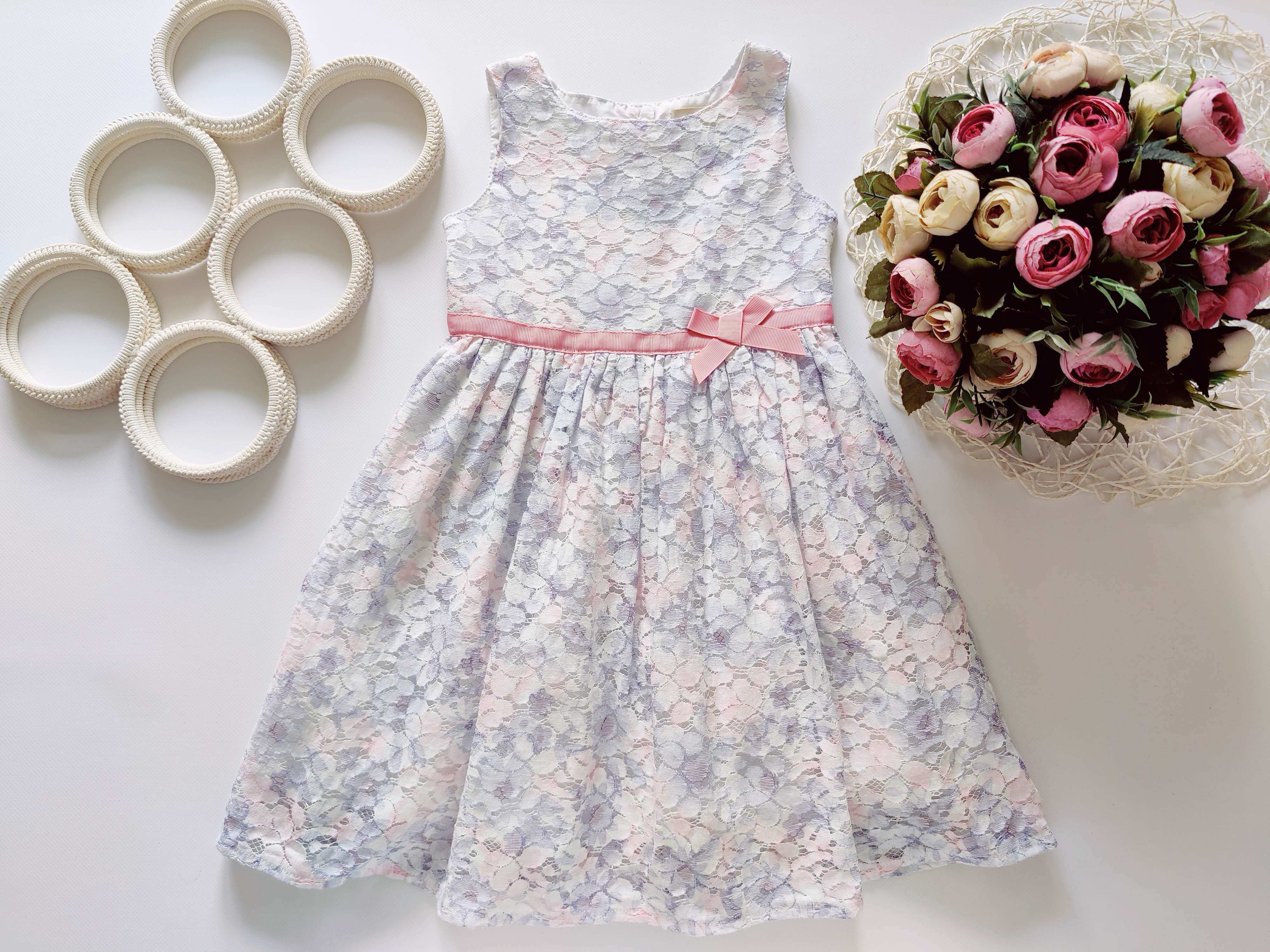 2,3 года, рост 92,98 Нарядное детске платье