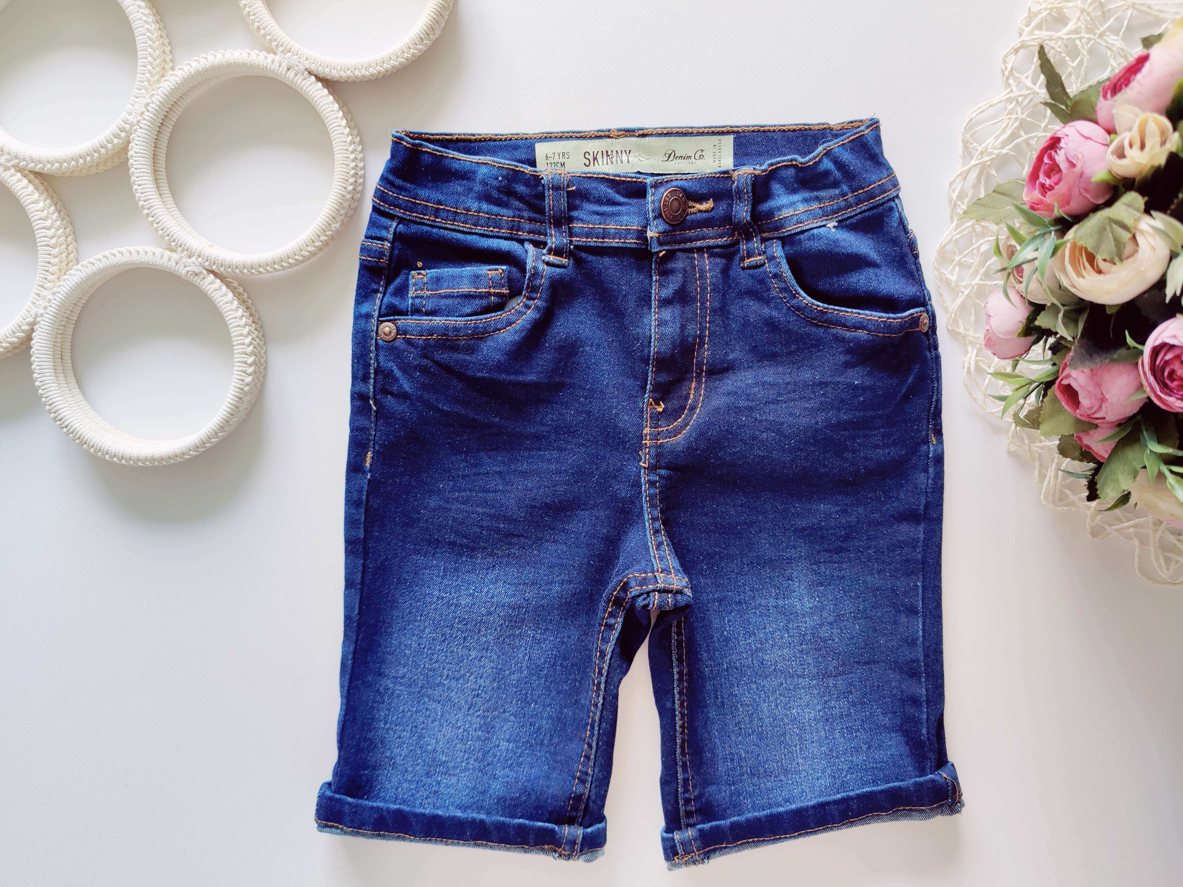 6,7 років, зріст 122 Стрейчові джинсові шорти
