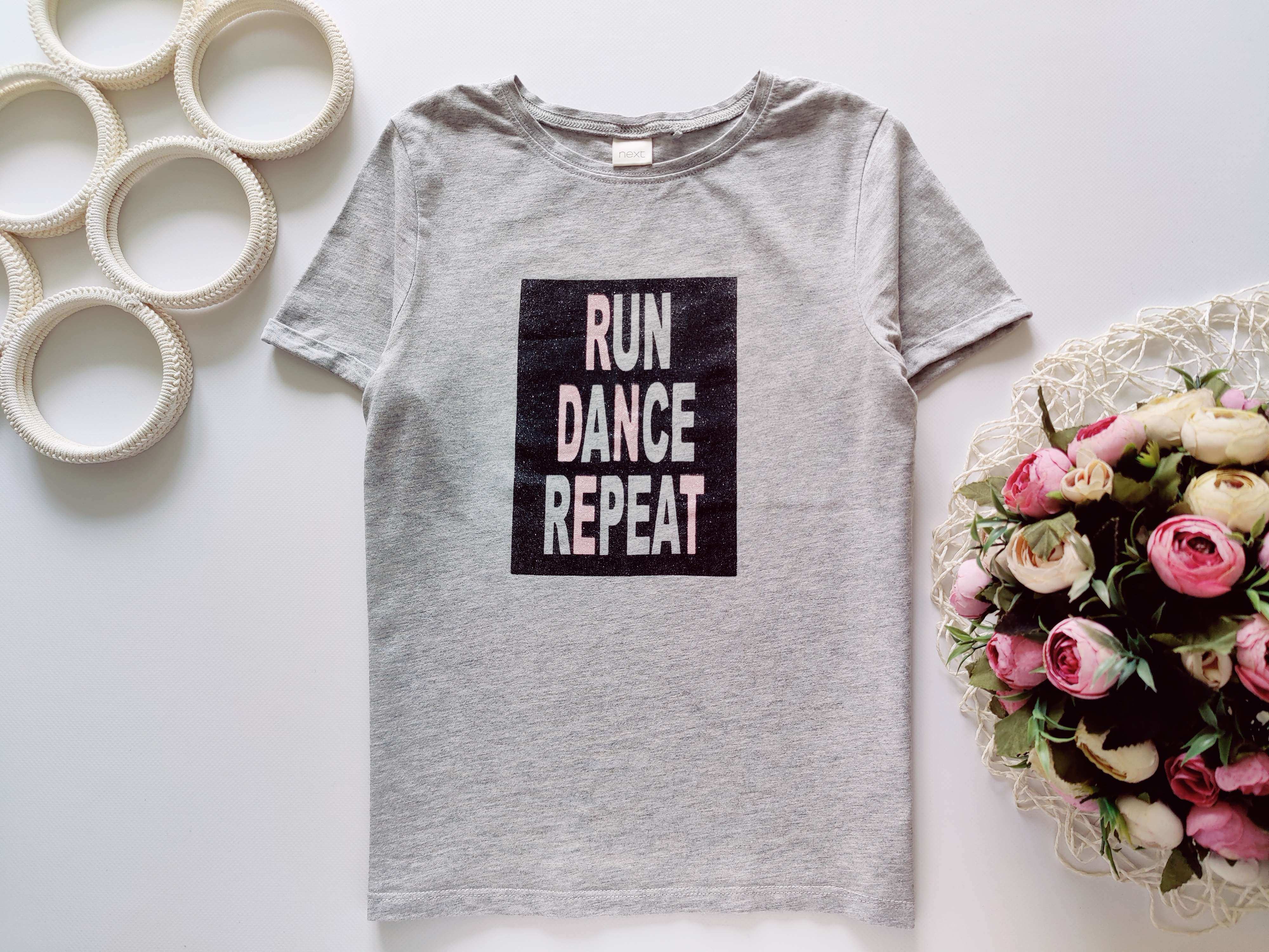 8 лет, рост 128 Футболка для девочки