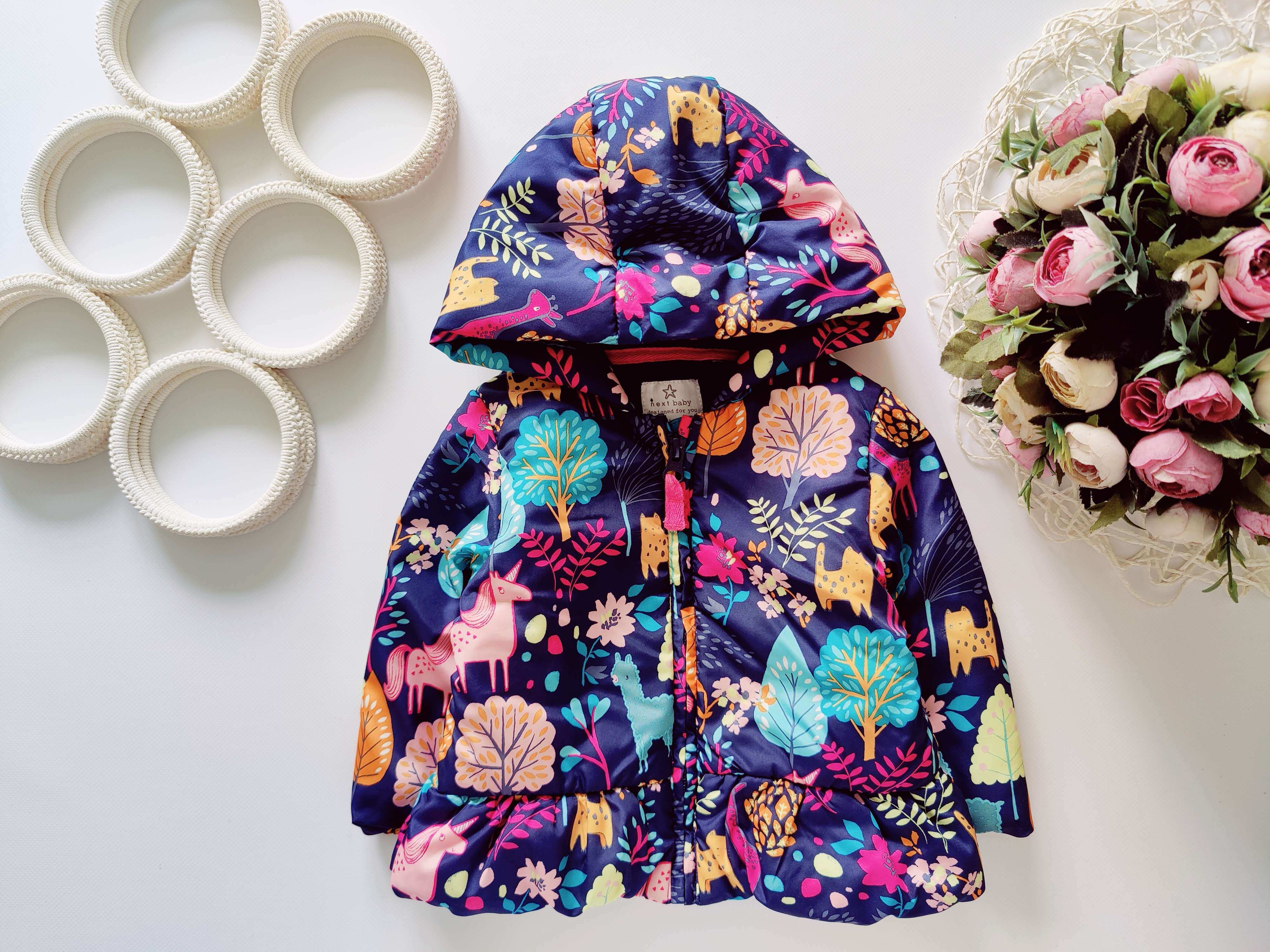 6,9 мес, рост 73 Красивая демисезонная курточка девочке