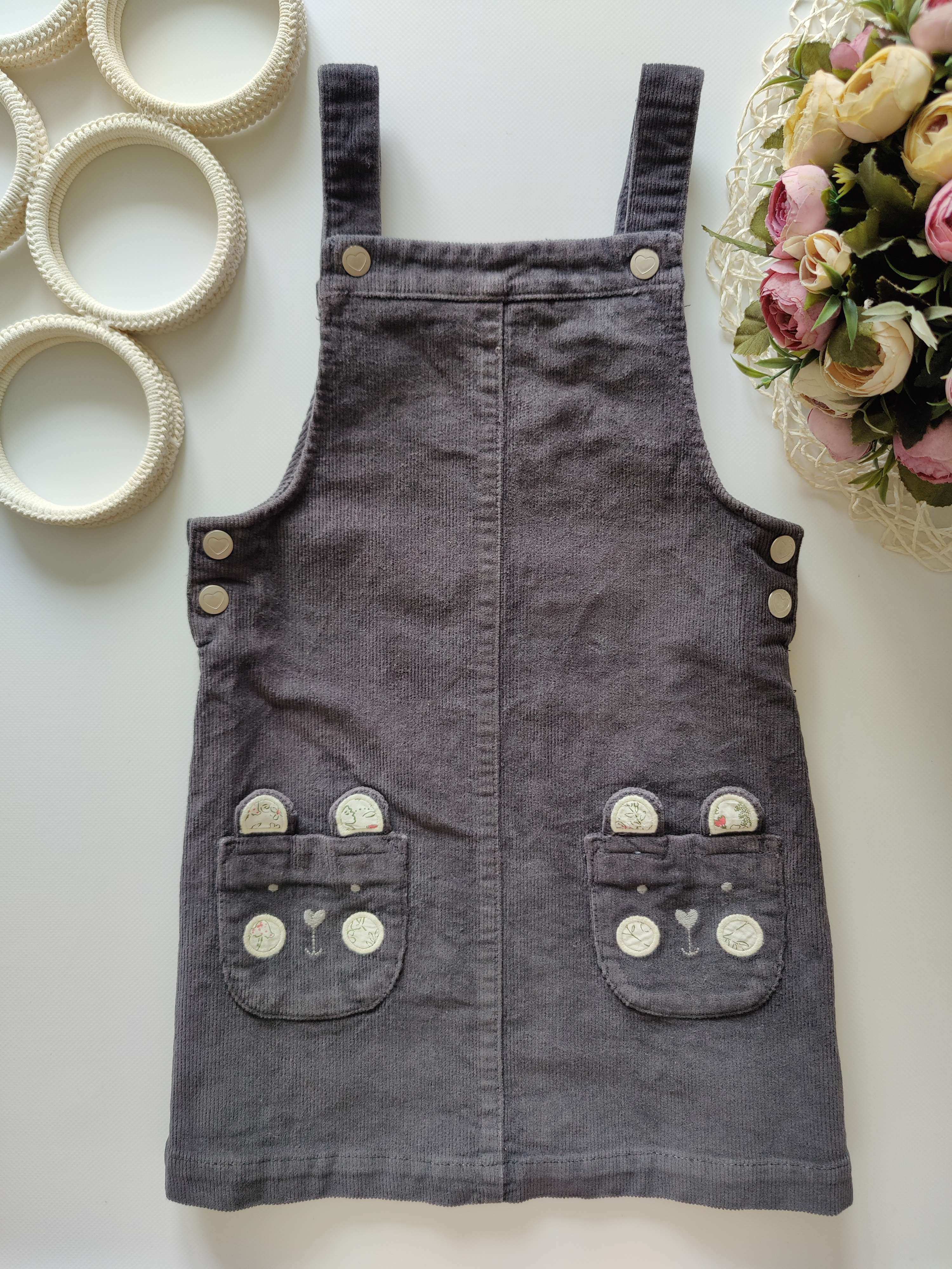 4,5 лет, рост 104,110 Вельветовый сарафан