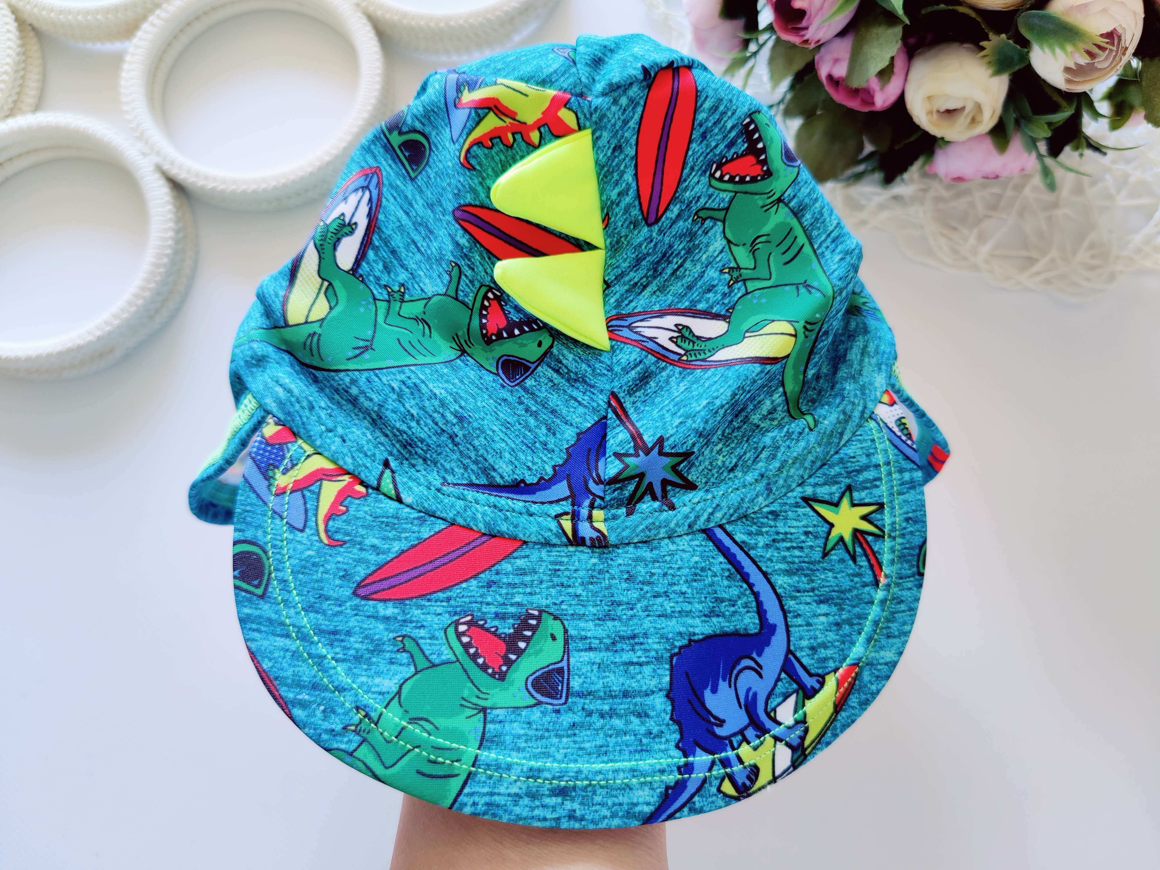 ОК 52 (18,24 міс) Пляжна кепка у динозаврах