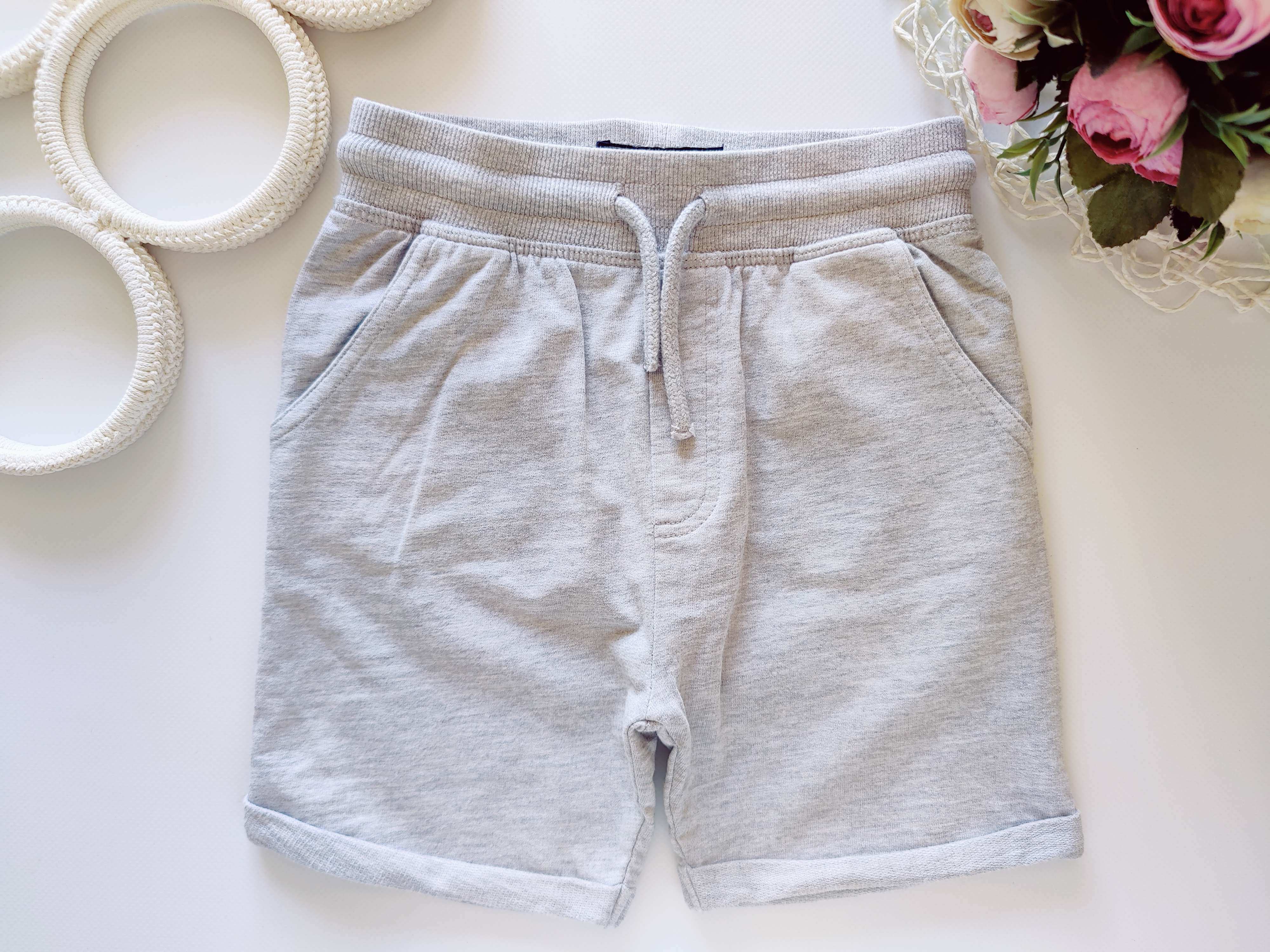 4,5 років, зріст 110 Якісні шорти