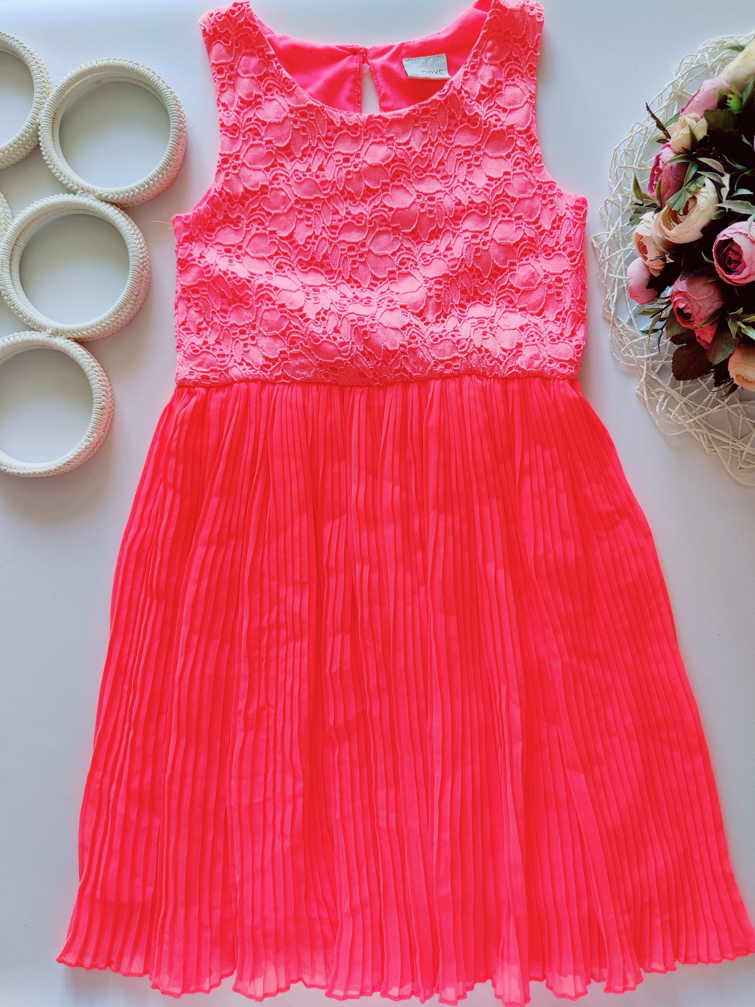 9 років, зріст 134 Сукня яскрава