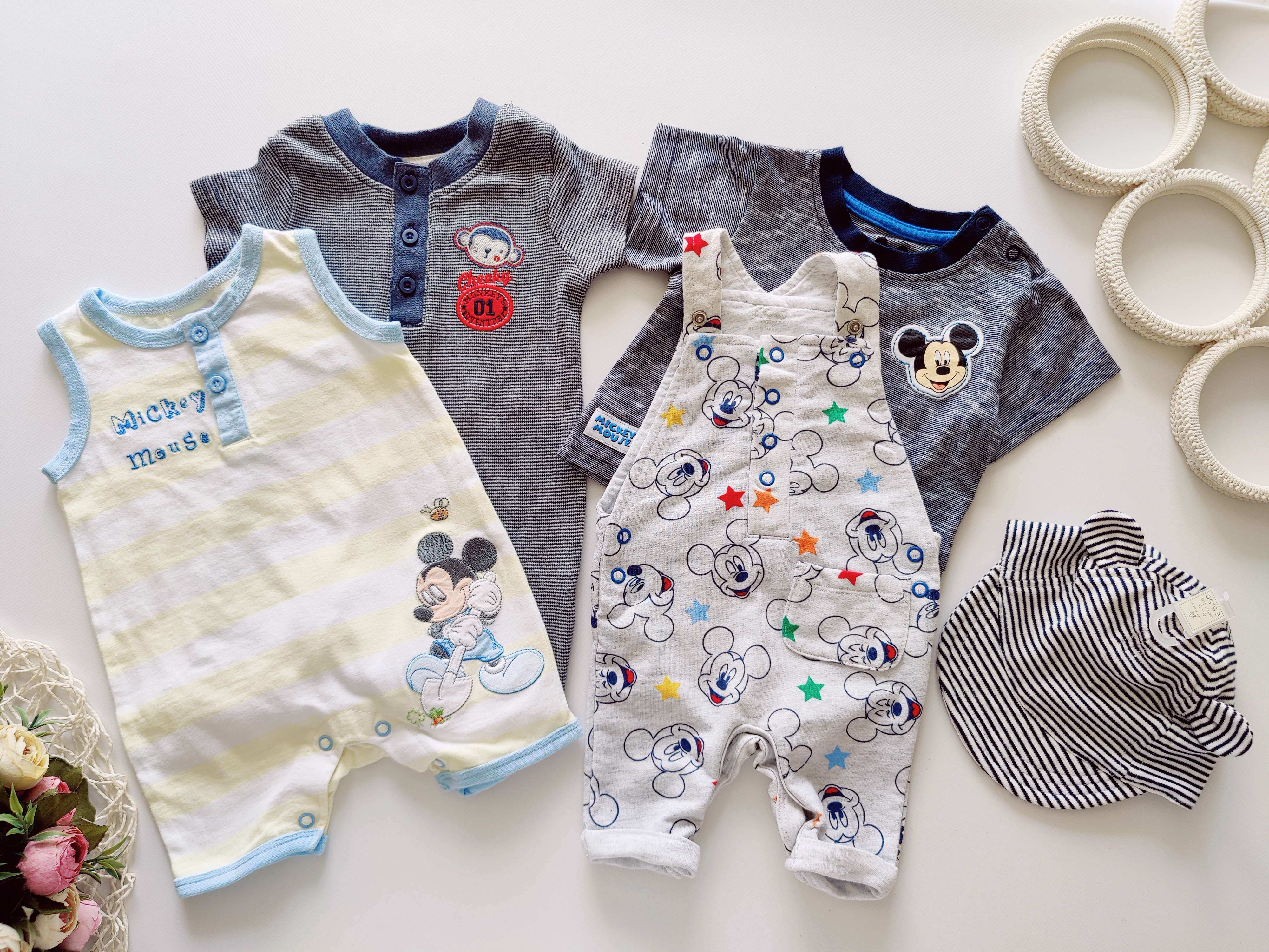 0-3 мес Новые боди, новая кепка, футболка и комбинезончик с микки