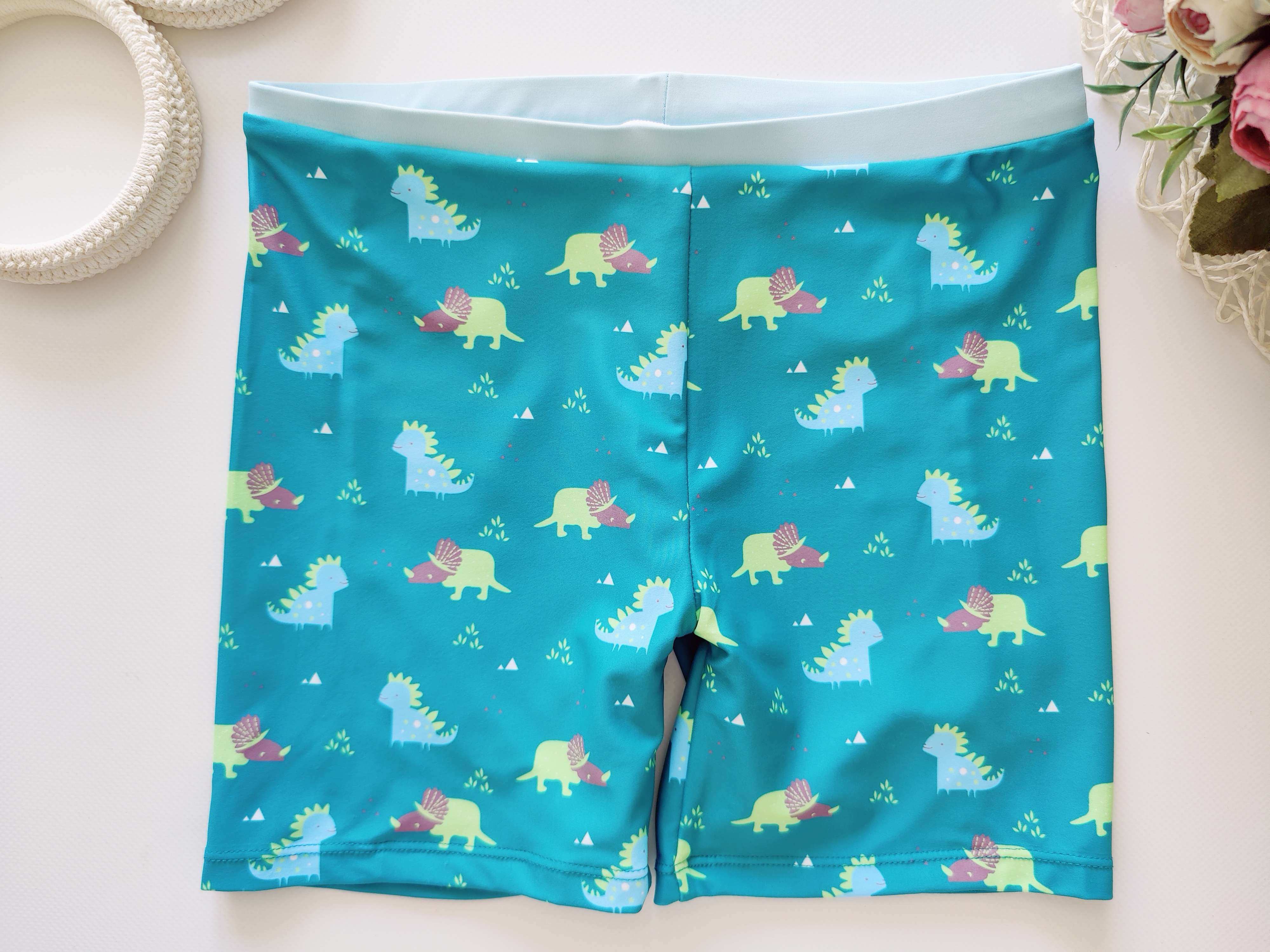 8,9 лет, рост 128,134 Плавки в динозаврах