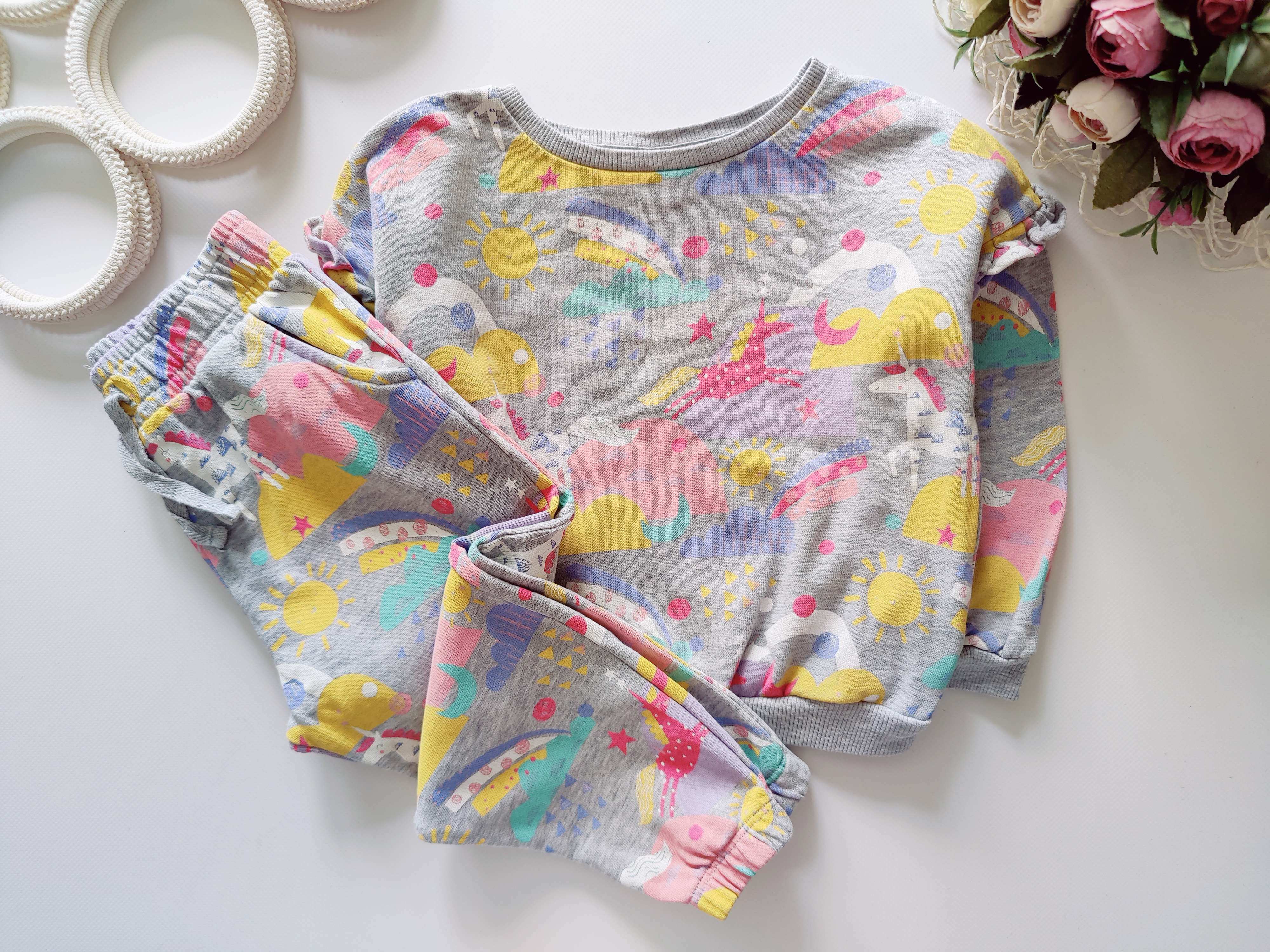 2,3 роки,зріст 92,98 Костюм у єдинорогах