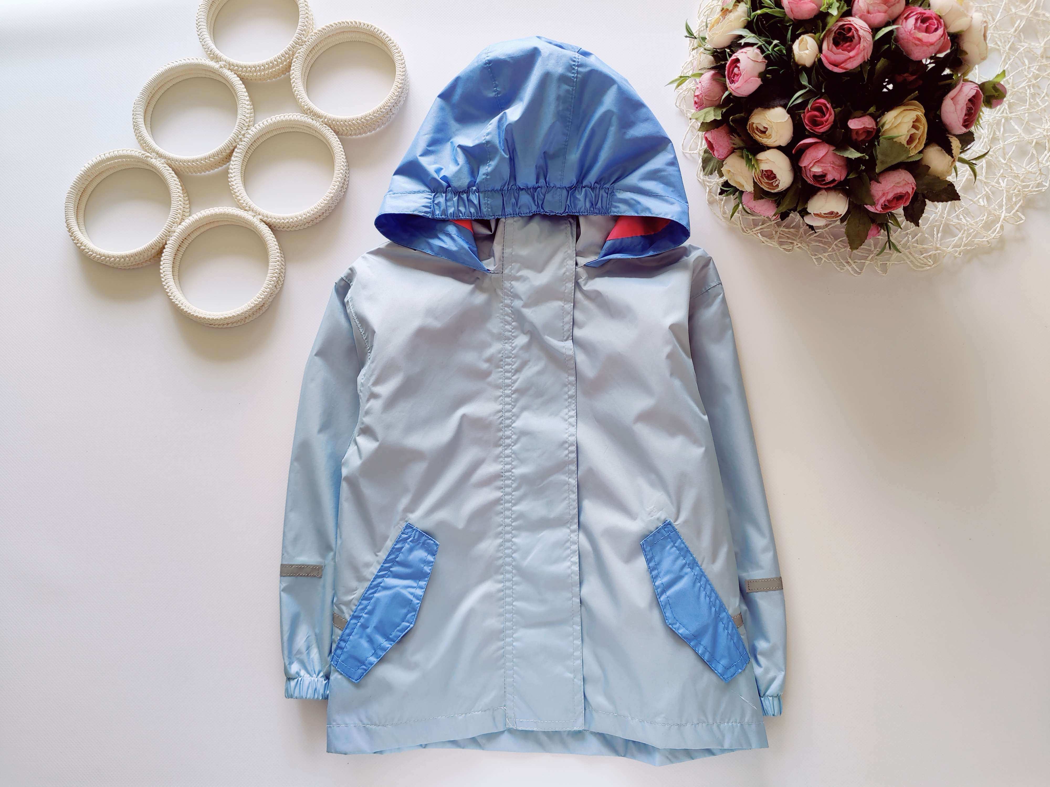 3,4 года, рост 104 Ветровка для девочки