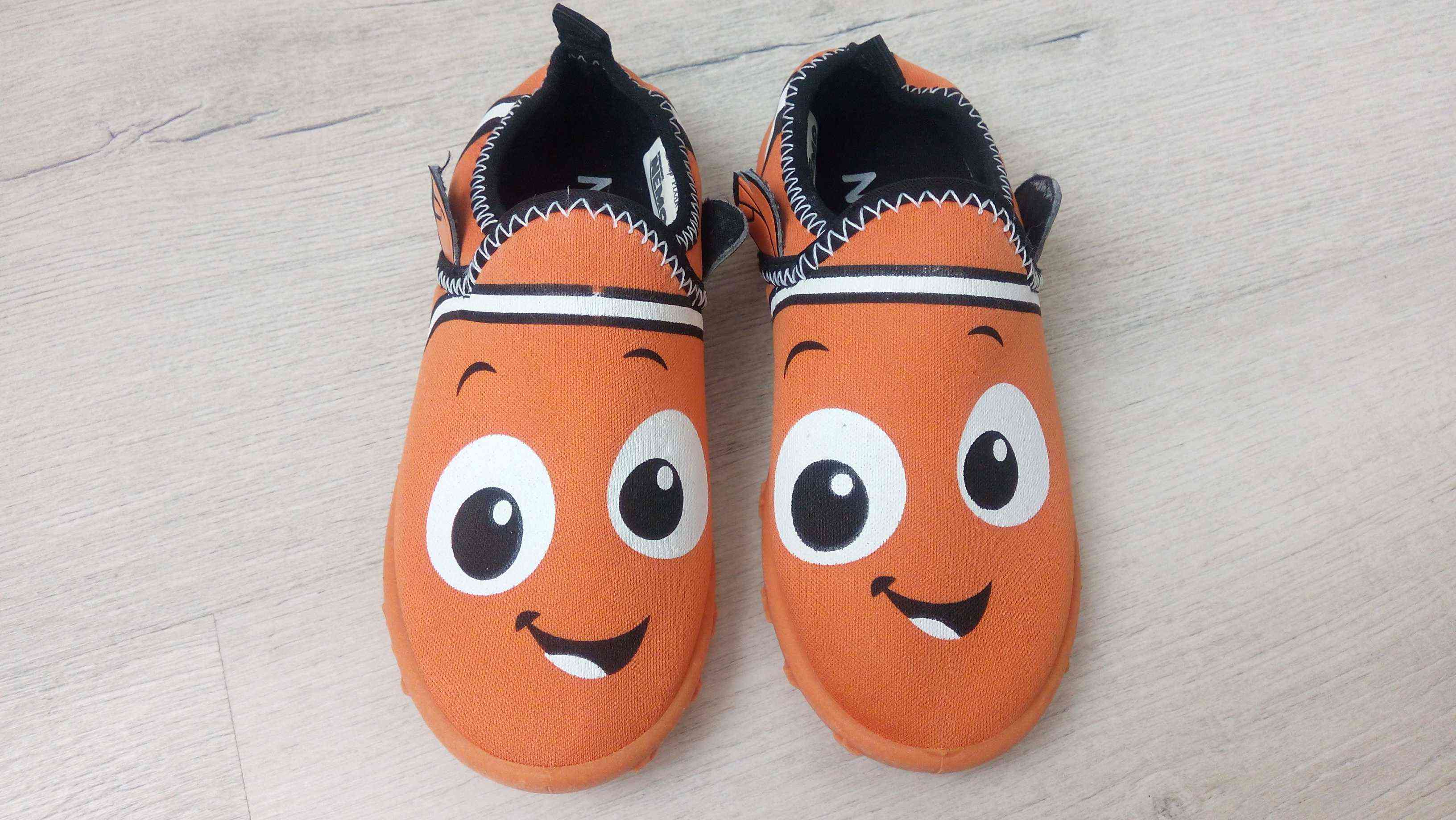 26 (16 см) Аквашузы для мальчика, или девочки