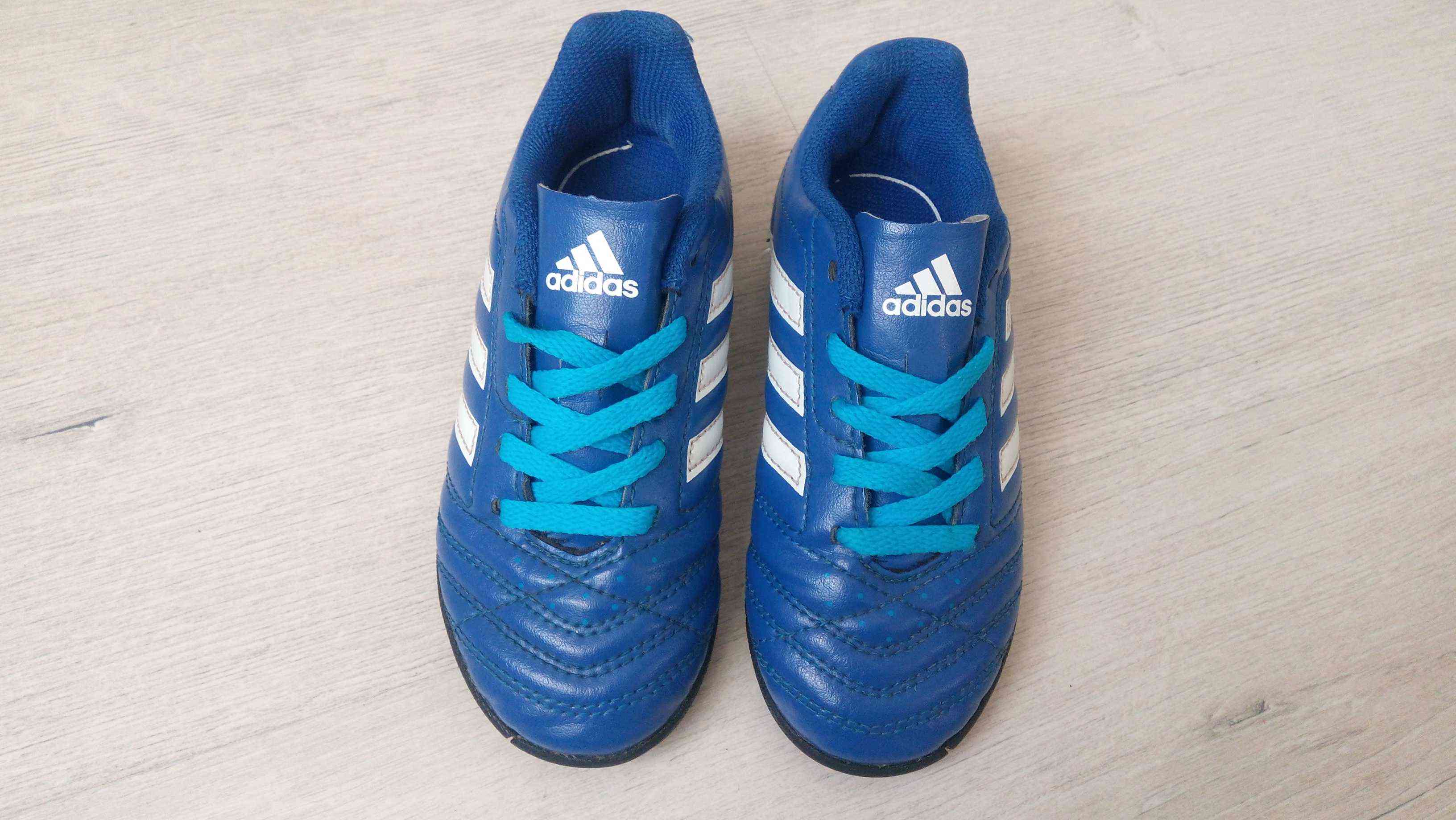26 (17 см) Adidas Кроссовки для мальчика