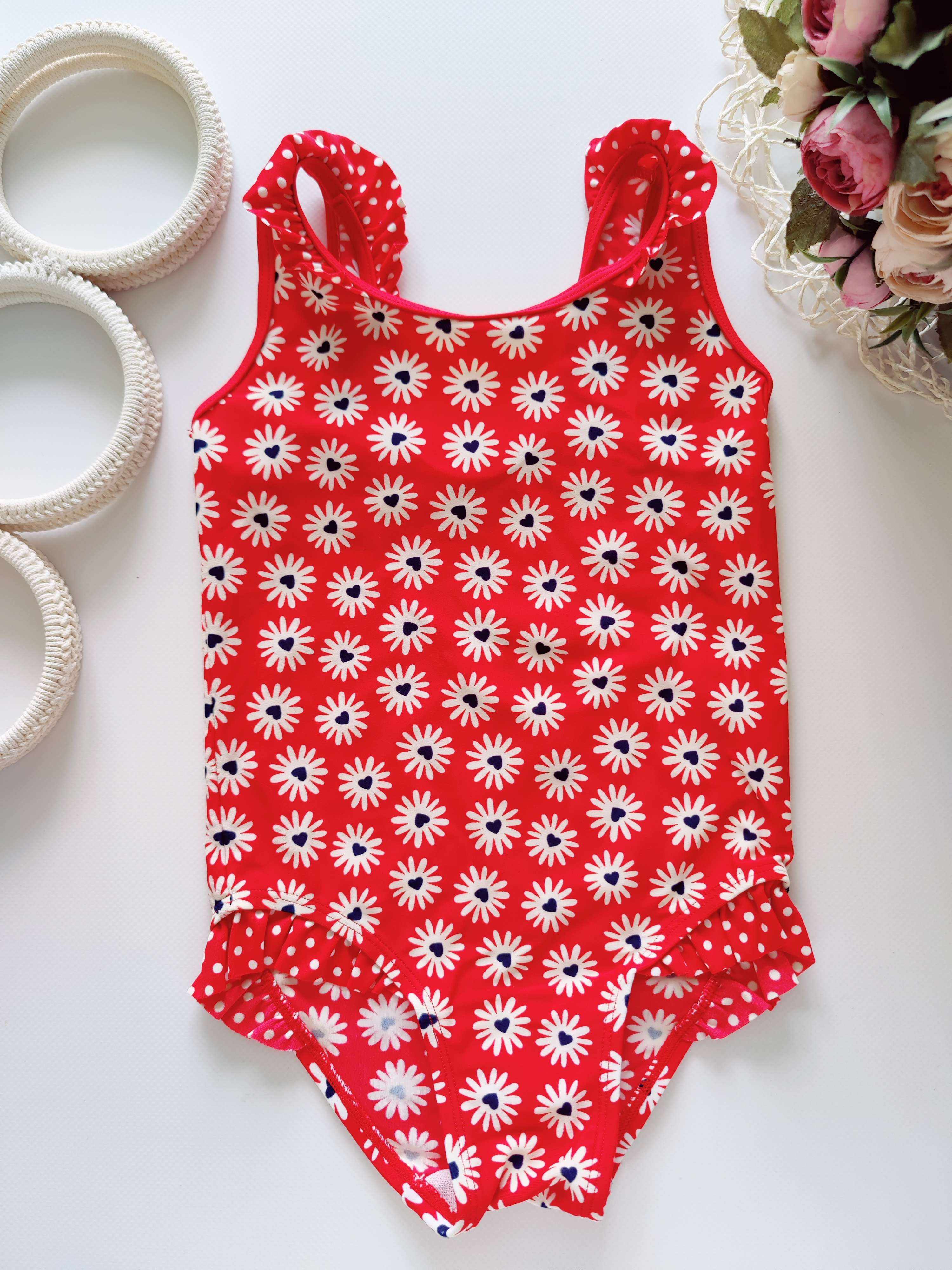 3,4 года, рост 98,104 Красный купальник в ромашках