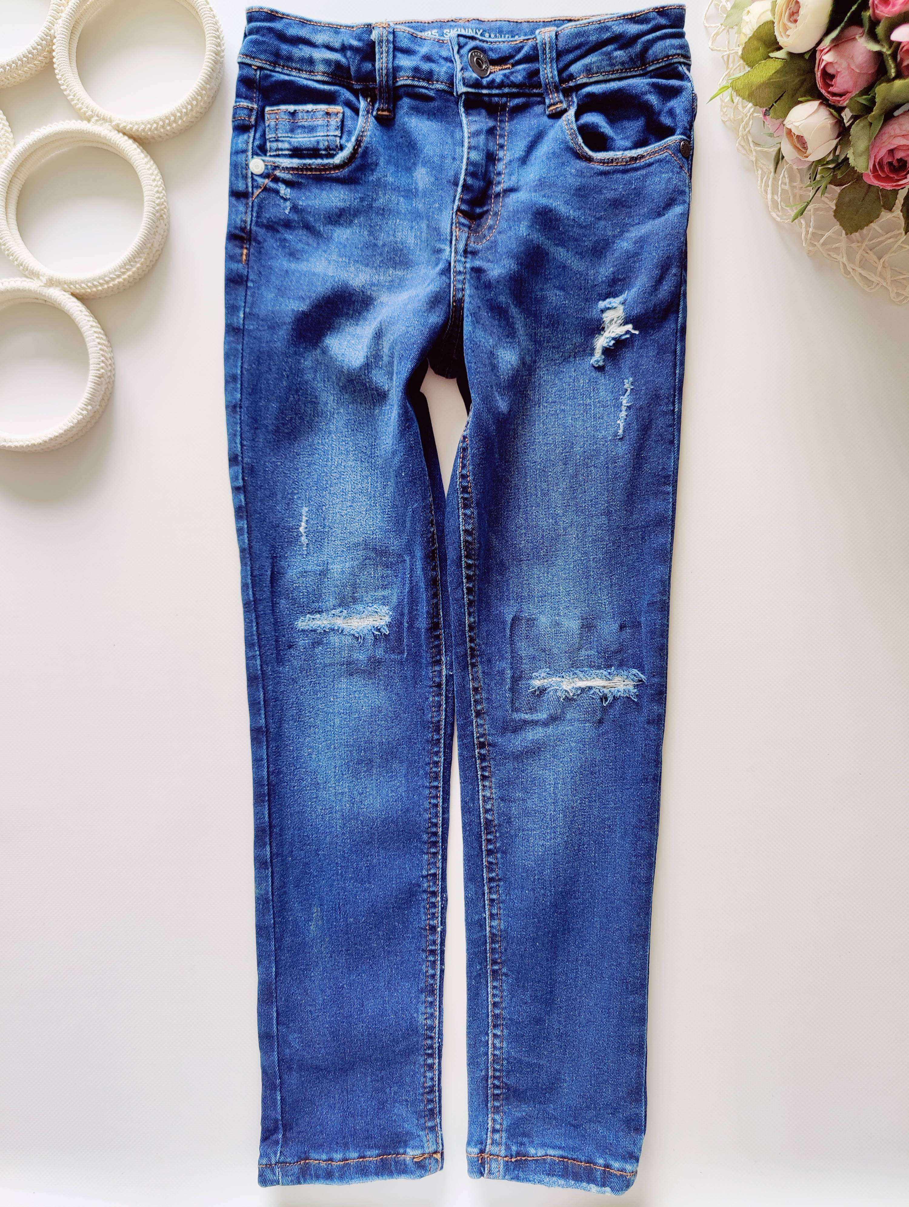 6,7 лет, рост 122 Стрейчевые джинсы