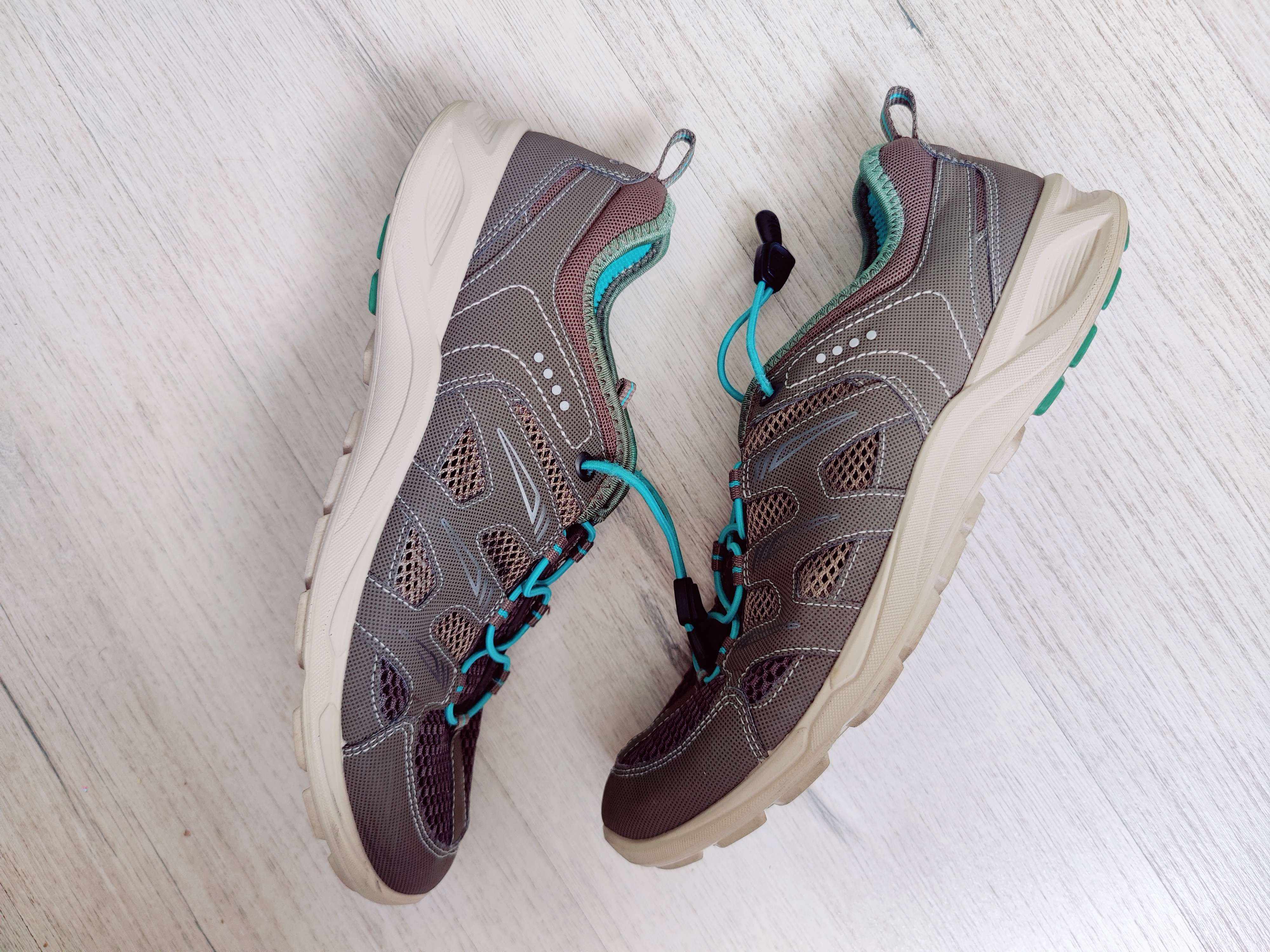 39 (25,5 см) Жіноче взуття