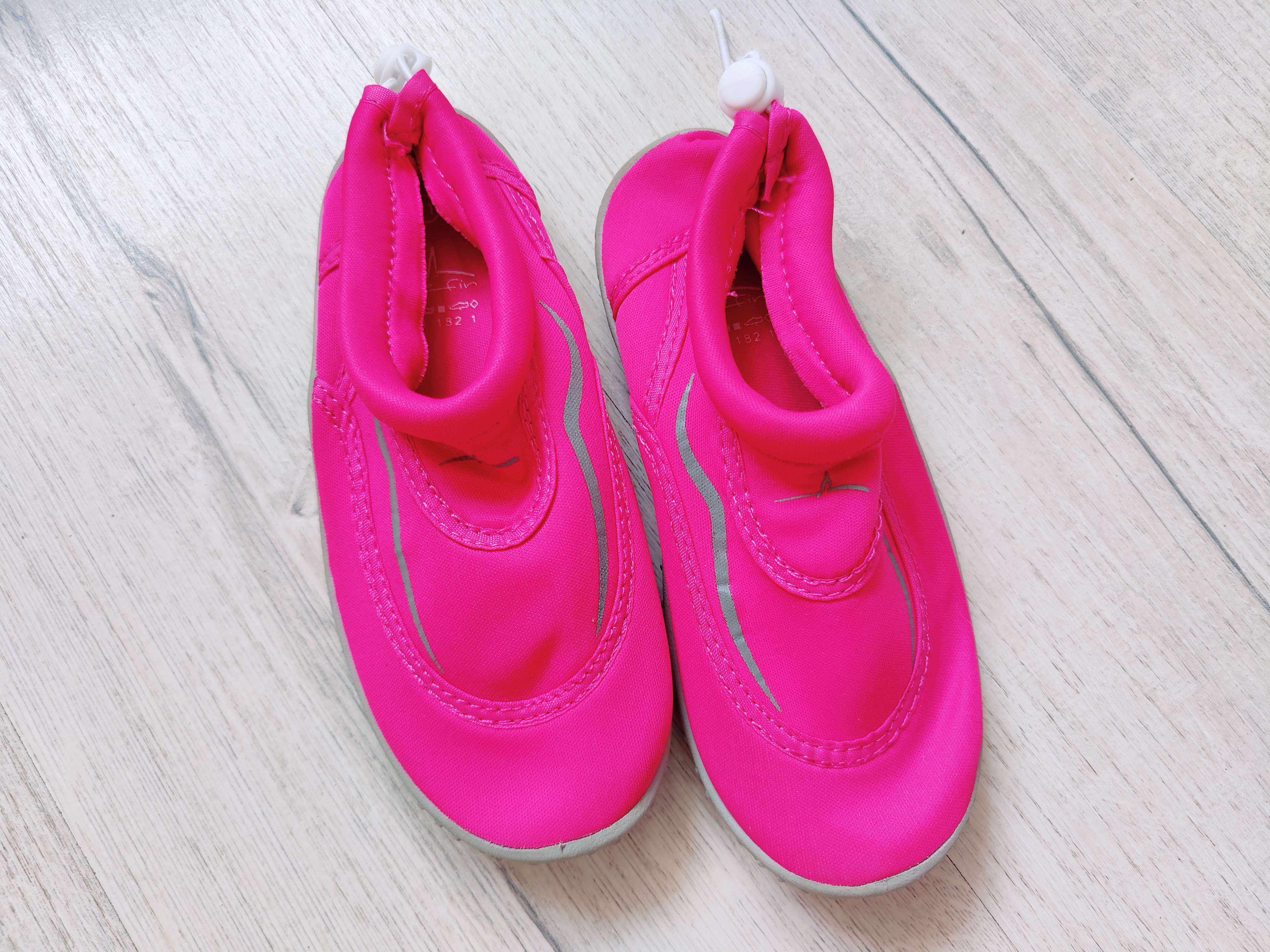 31 (20 см) Розовые аквашузы