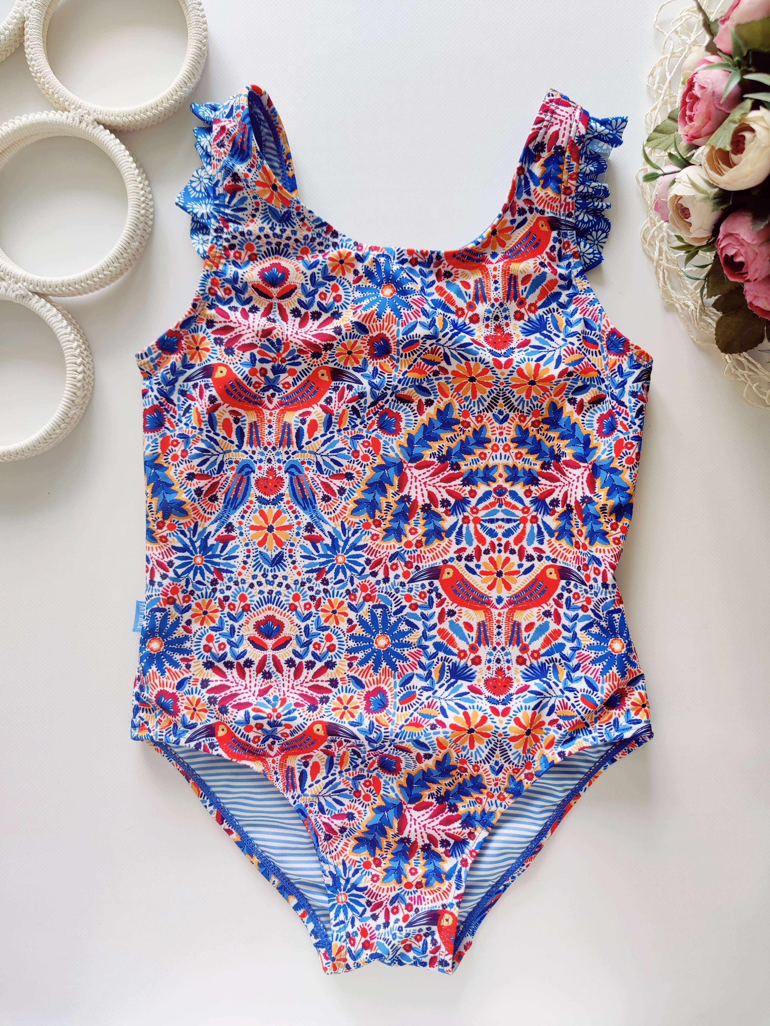 10,11 лет, рост 140,146 Купальник детский