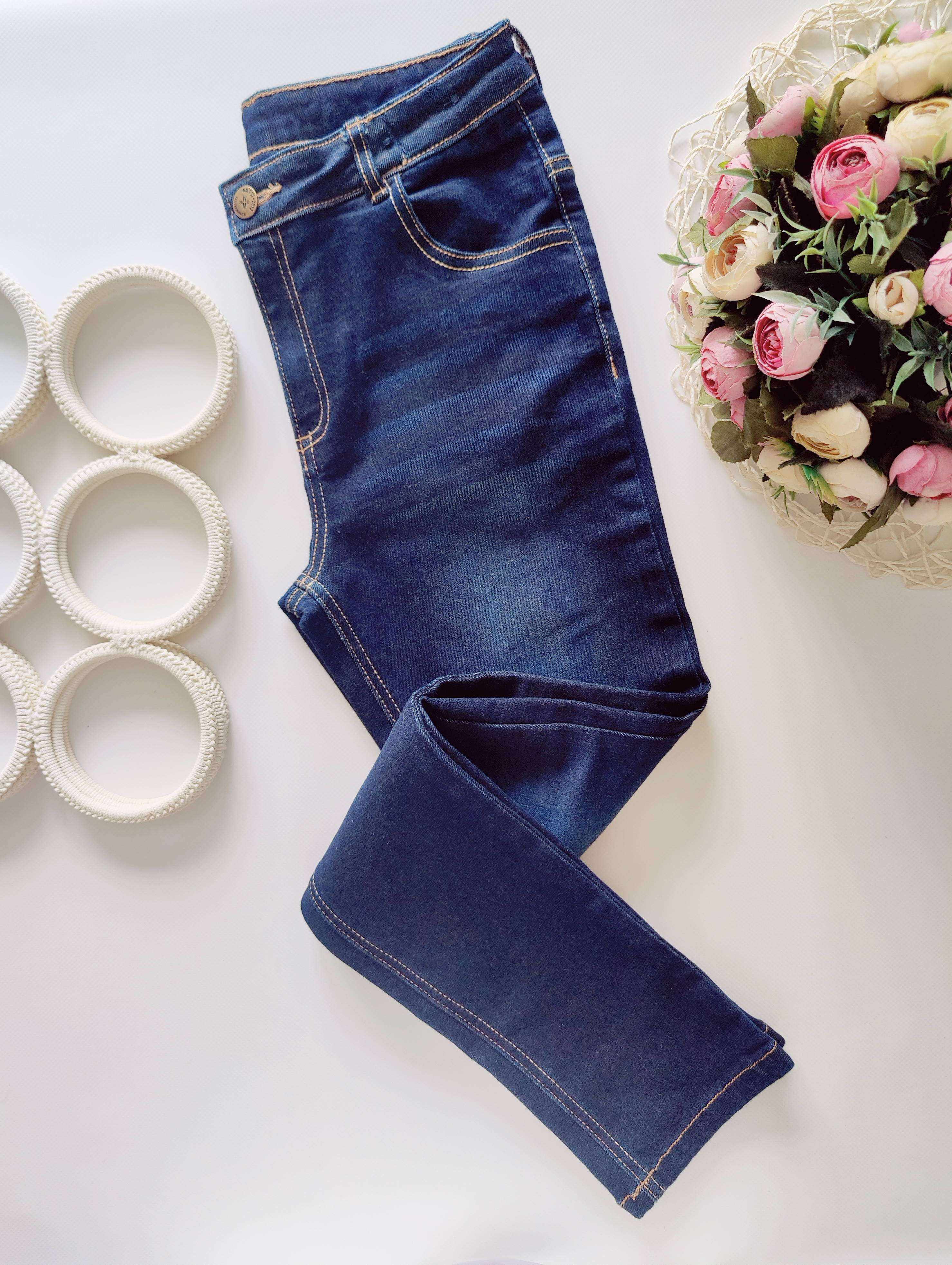 11,12 лет, рост 146,152 Стрейчевые джинсы