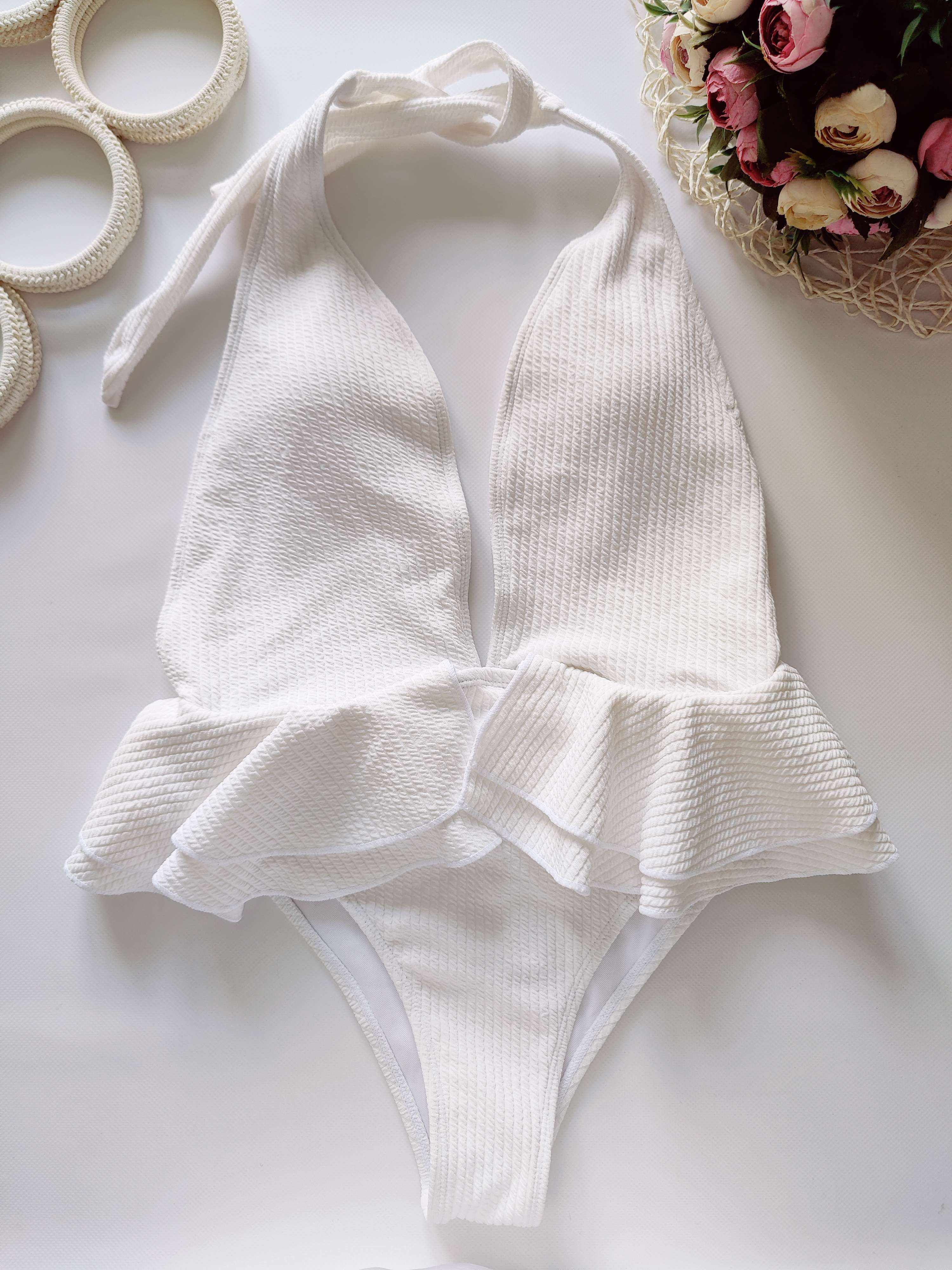 S-ка Белый женский купальник