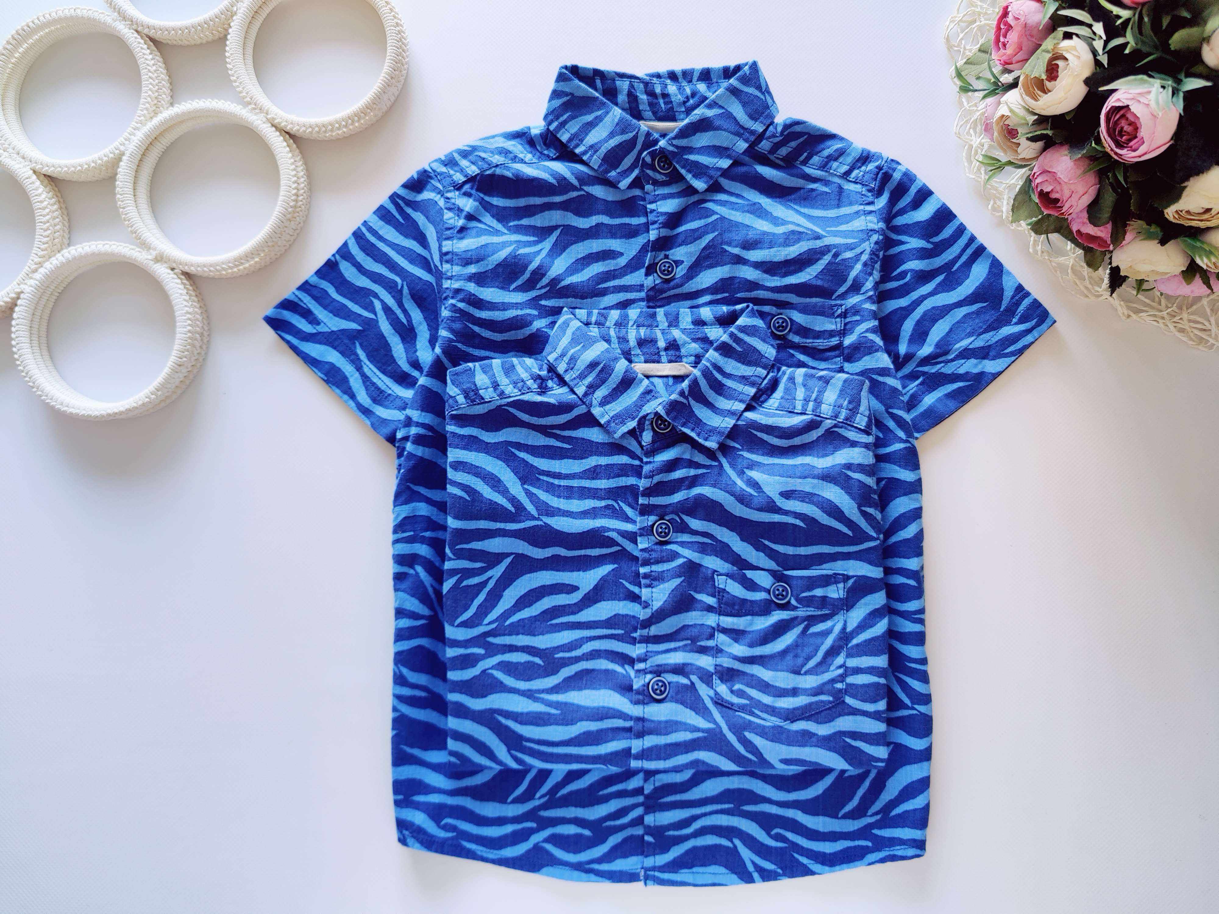 4 роки, зріст 104 Гарні сорочки на літо