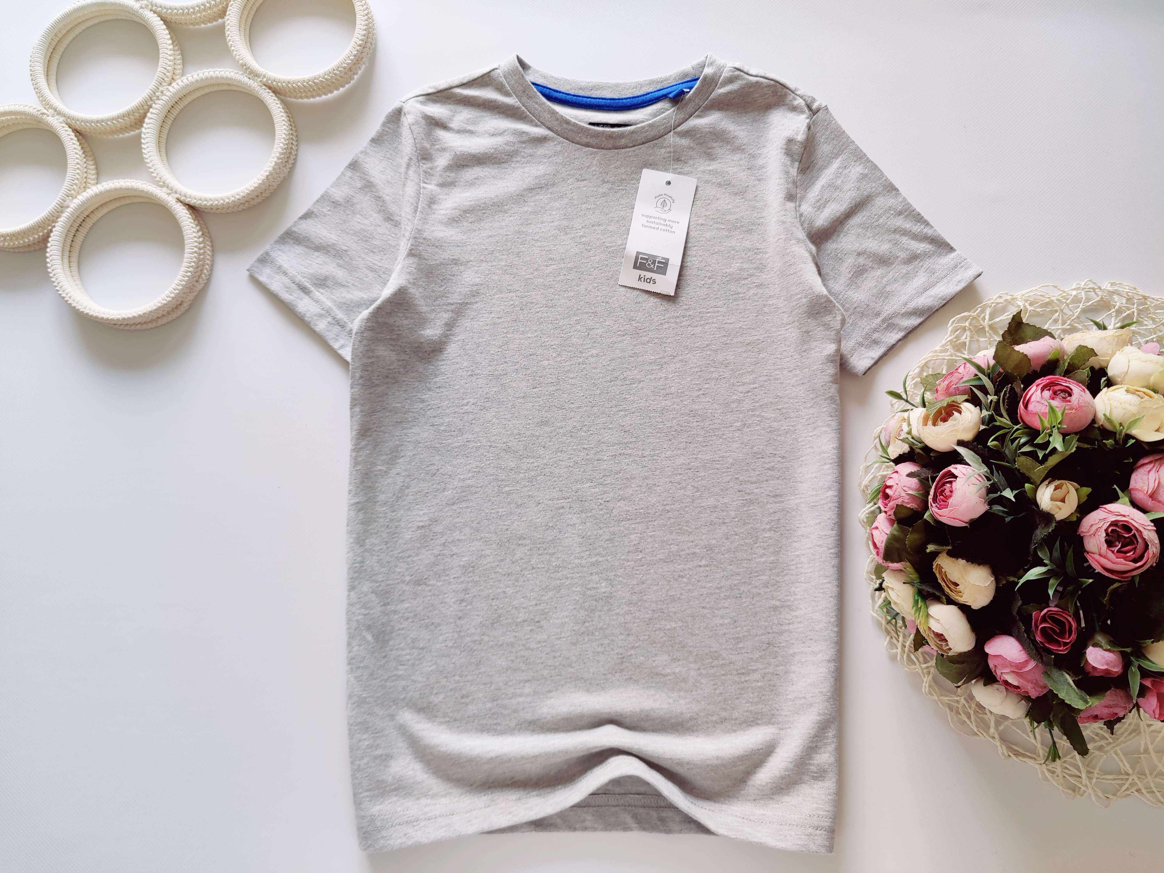 7,8 років, зріст 128 Нова дитяча сіра футболка