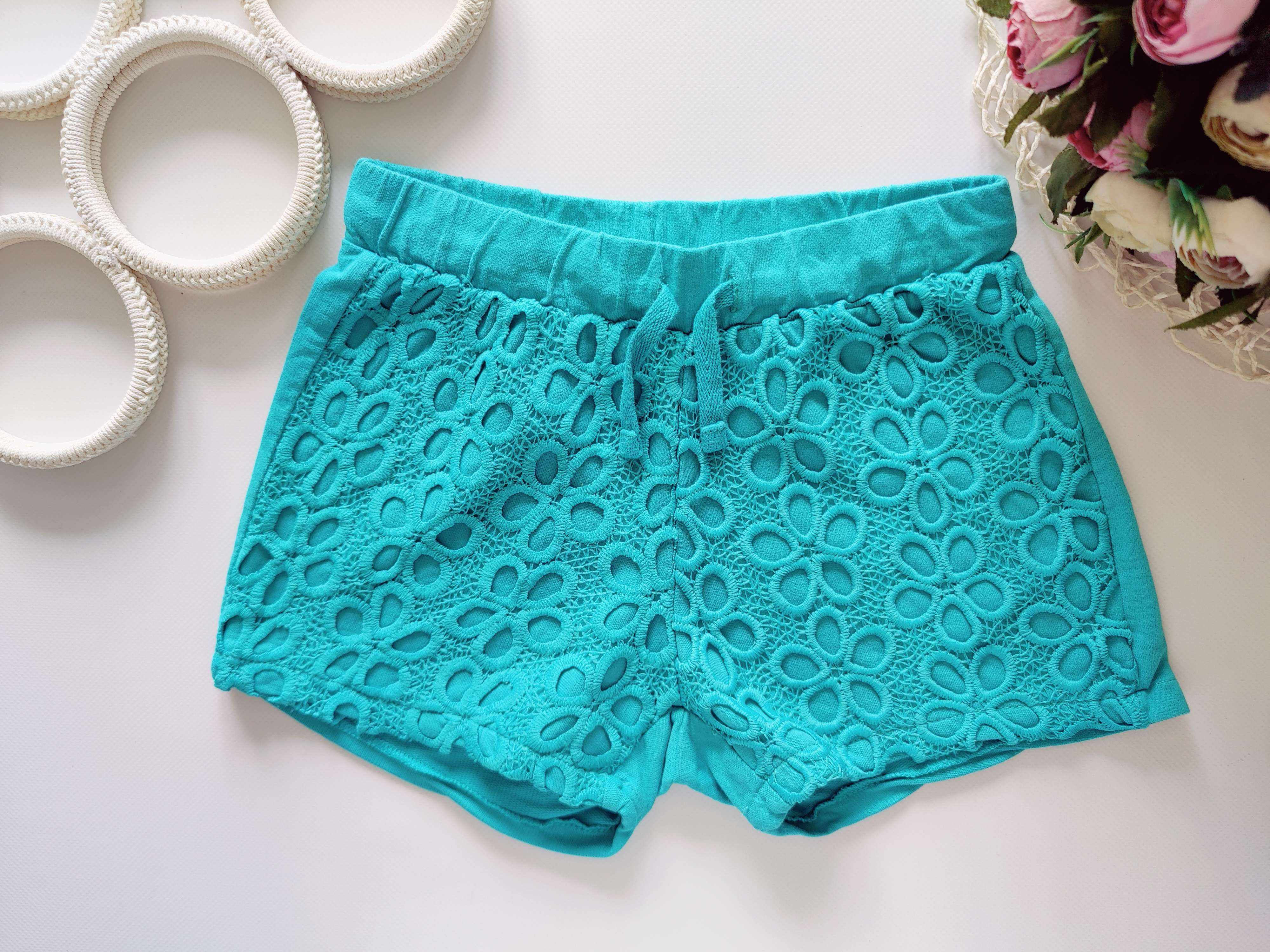 8,9 років, зріст 134 Гарні шорти