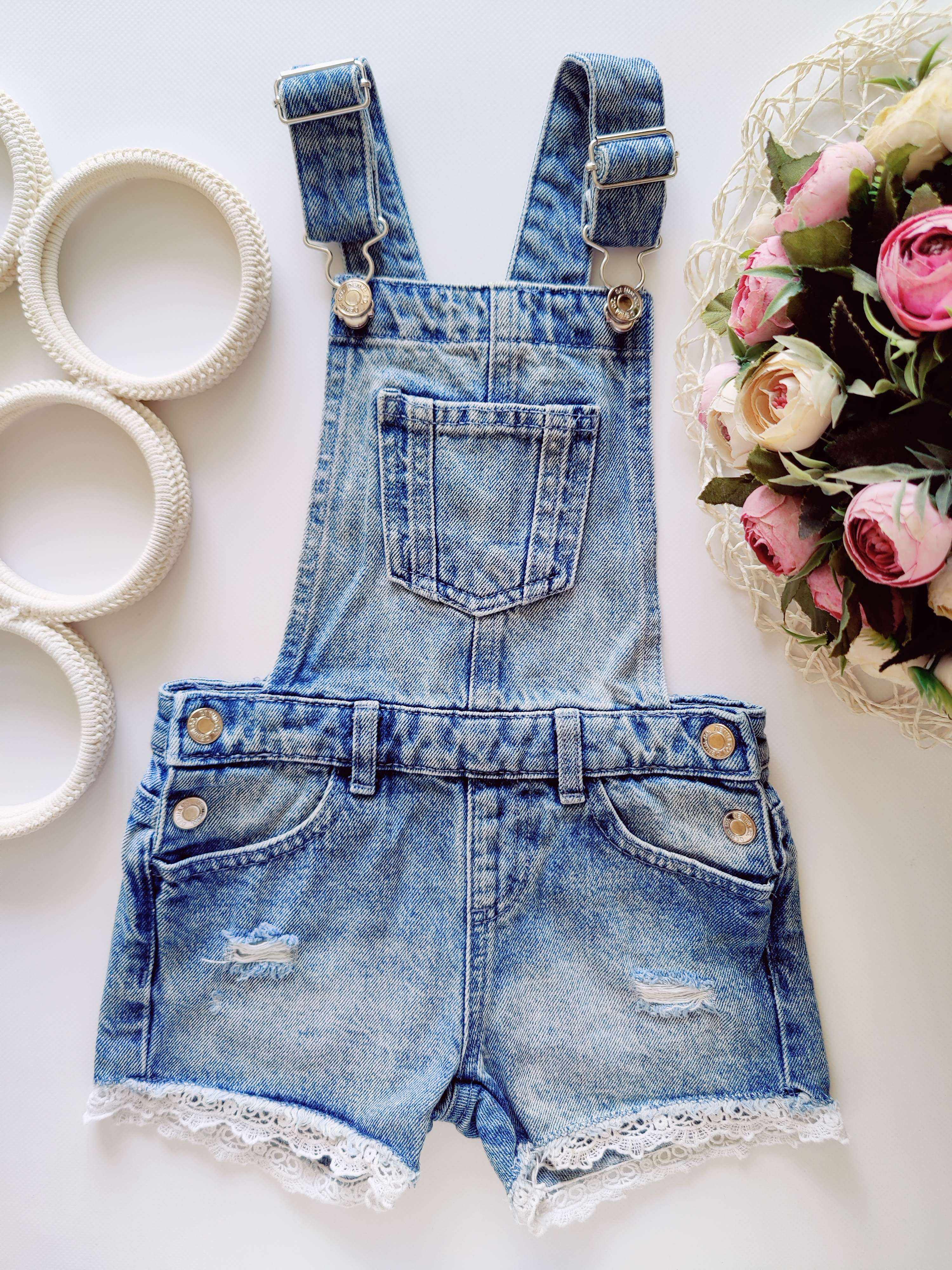 2,3 года, рост 98 Джинсовый комбинезон