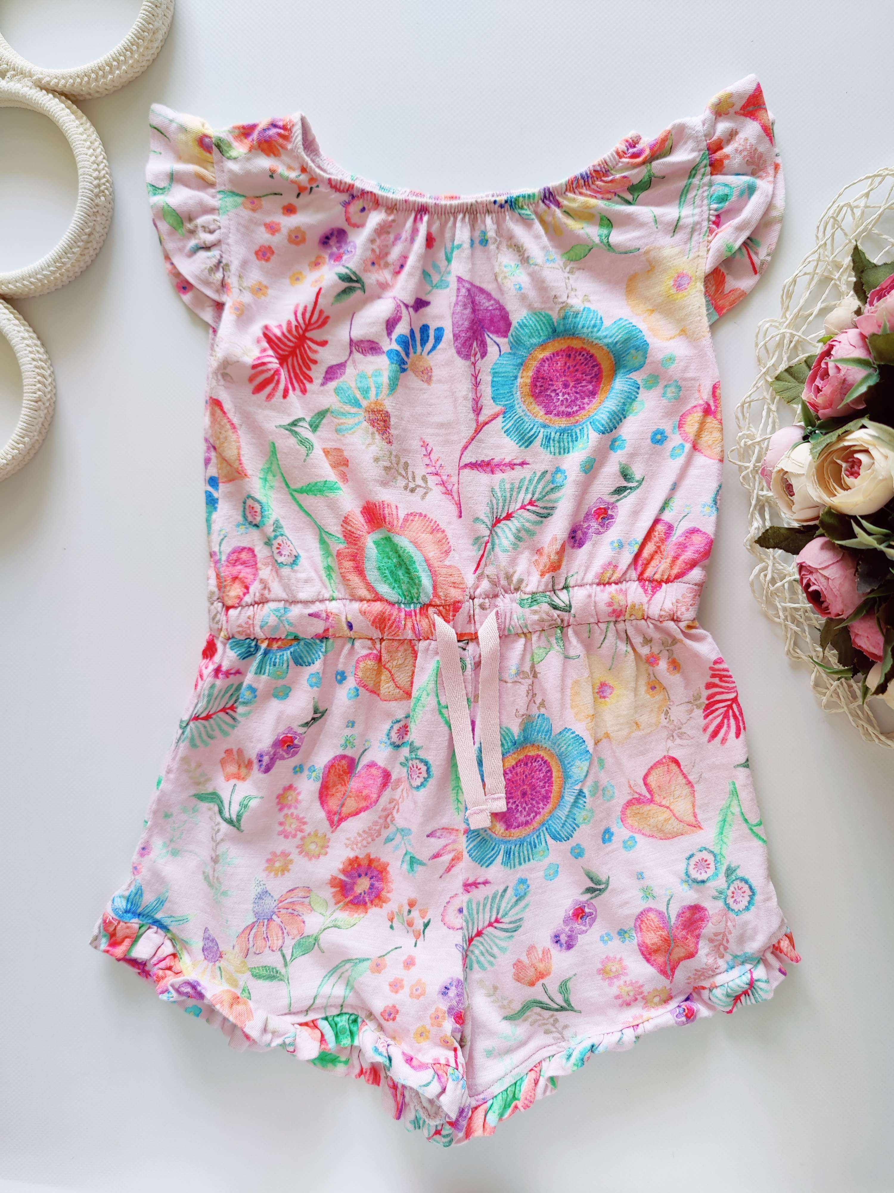 3,4 года, рост 104 Красивый ромпер