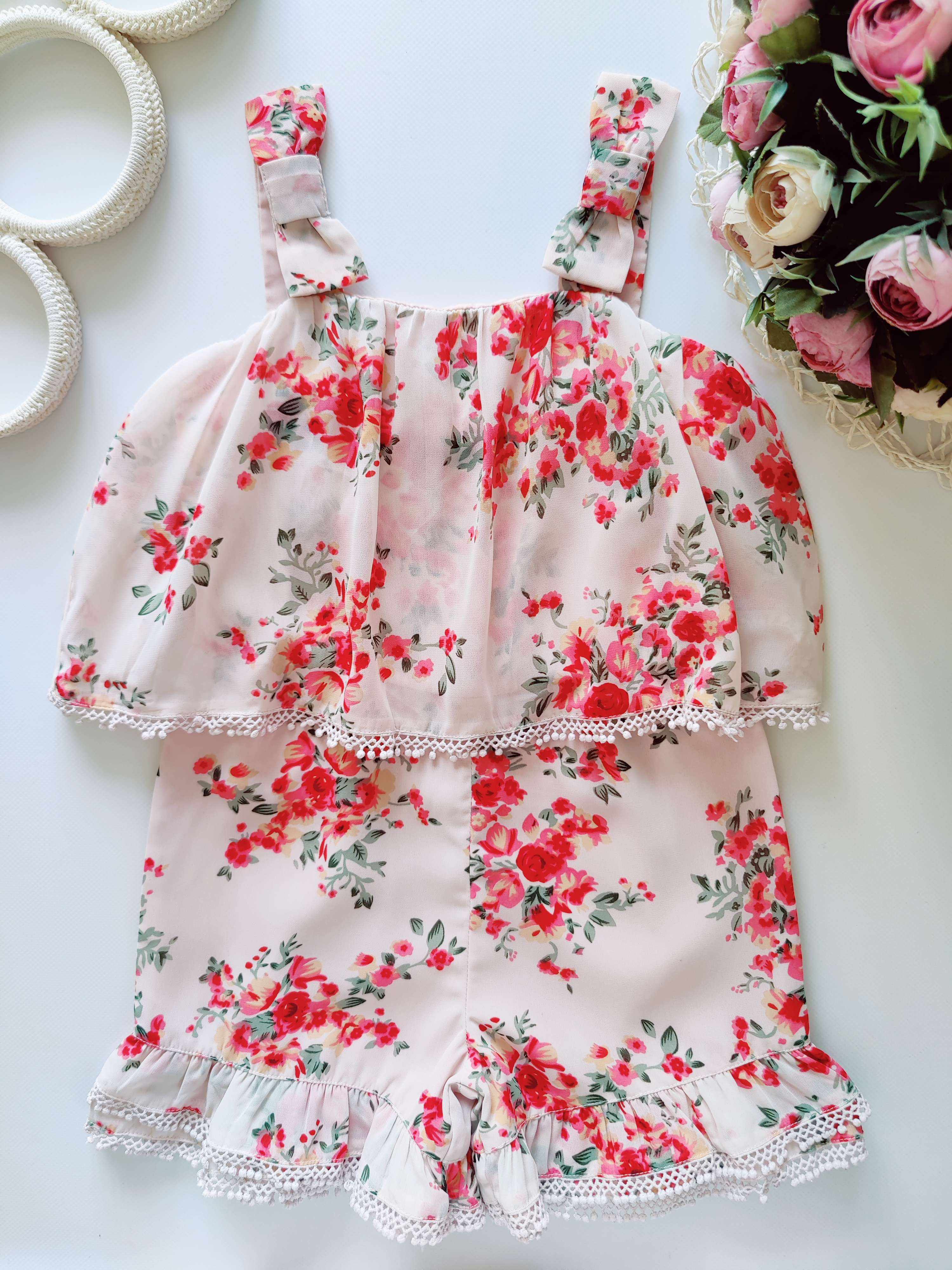 4,5 років, зріст 110 Шикарний ромпер