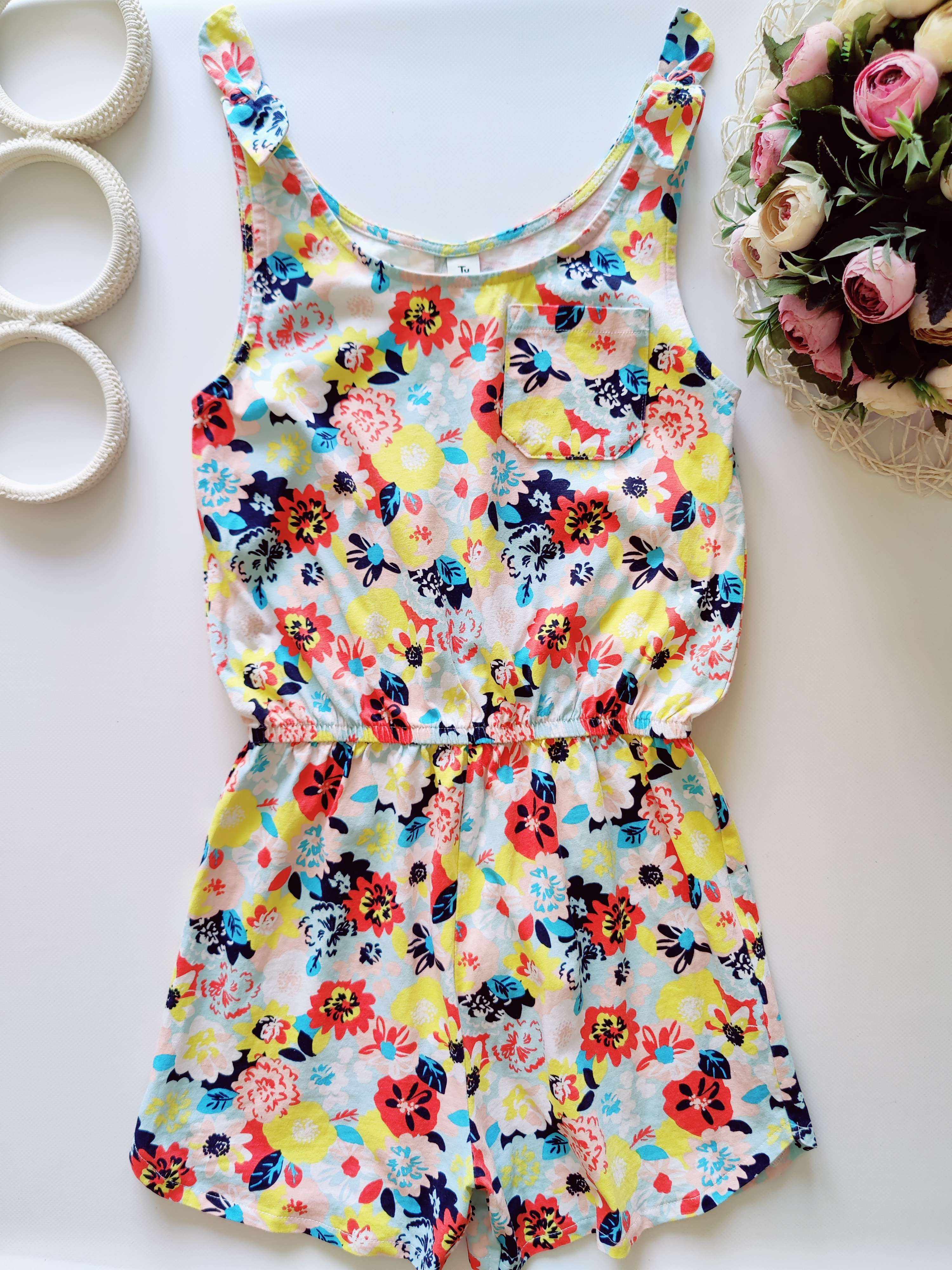 11 лет, рост 146 Цветочный ромпер