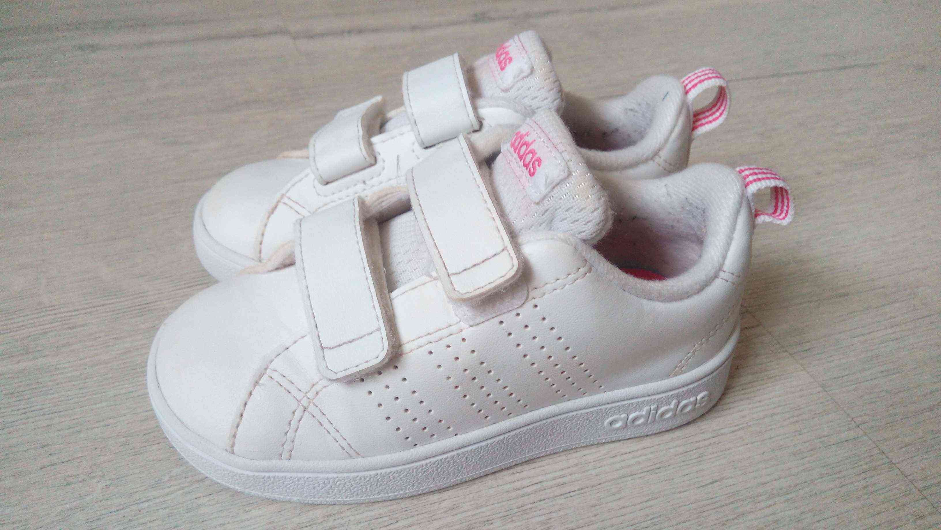 24 (15 см) Грудень 2017 Оригінал! Adidas (Адідас) Кросівки унісекс