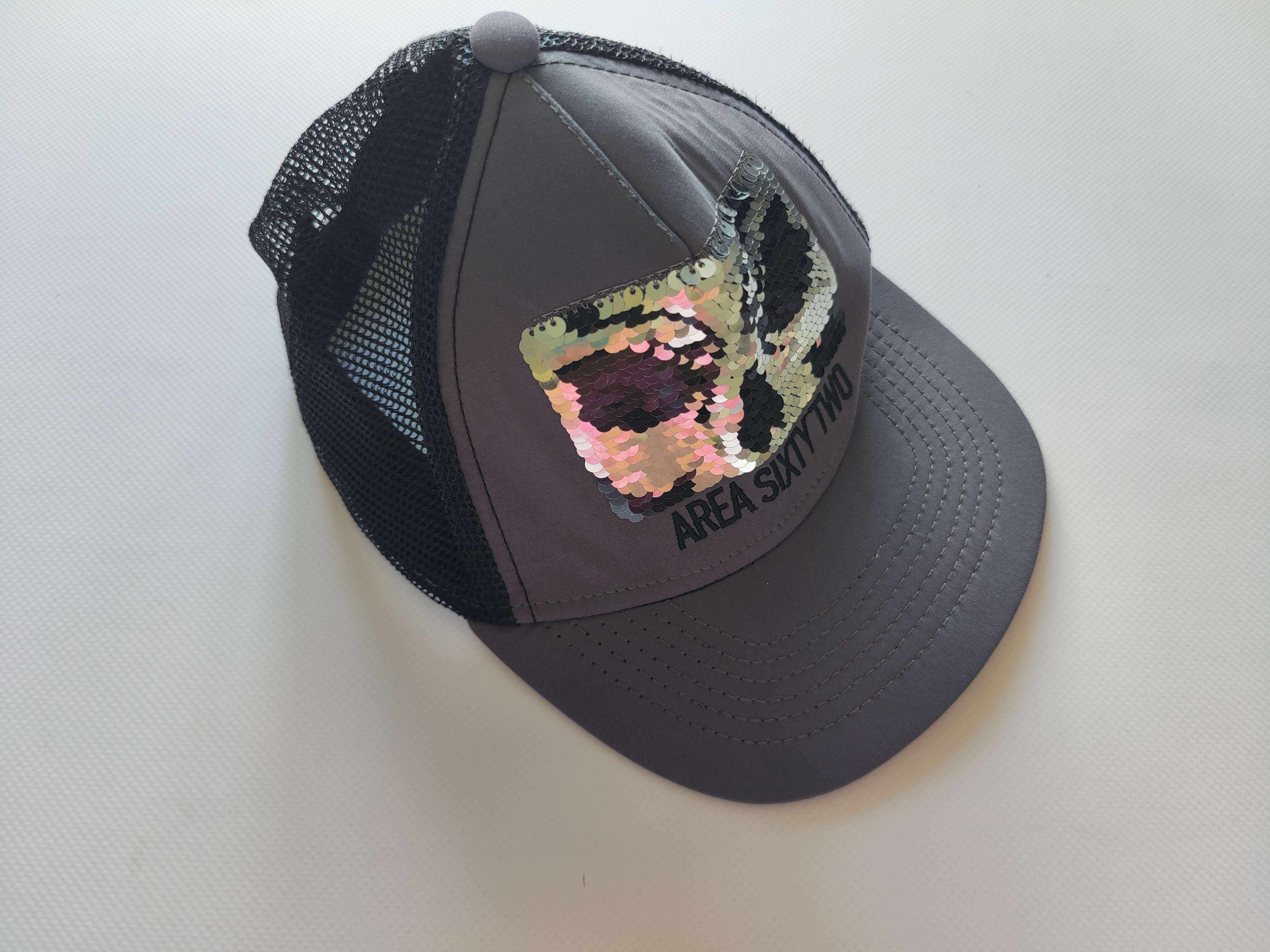 ОК 55 Кепка з паєтками сіточка