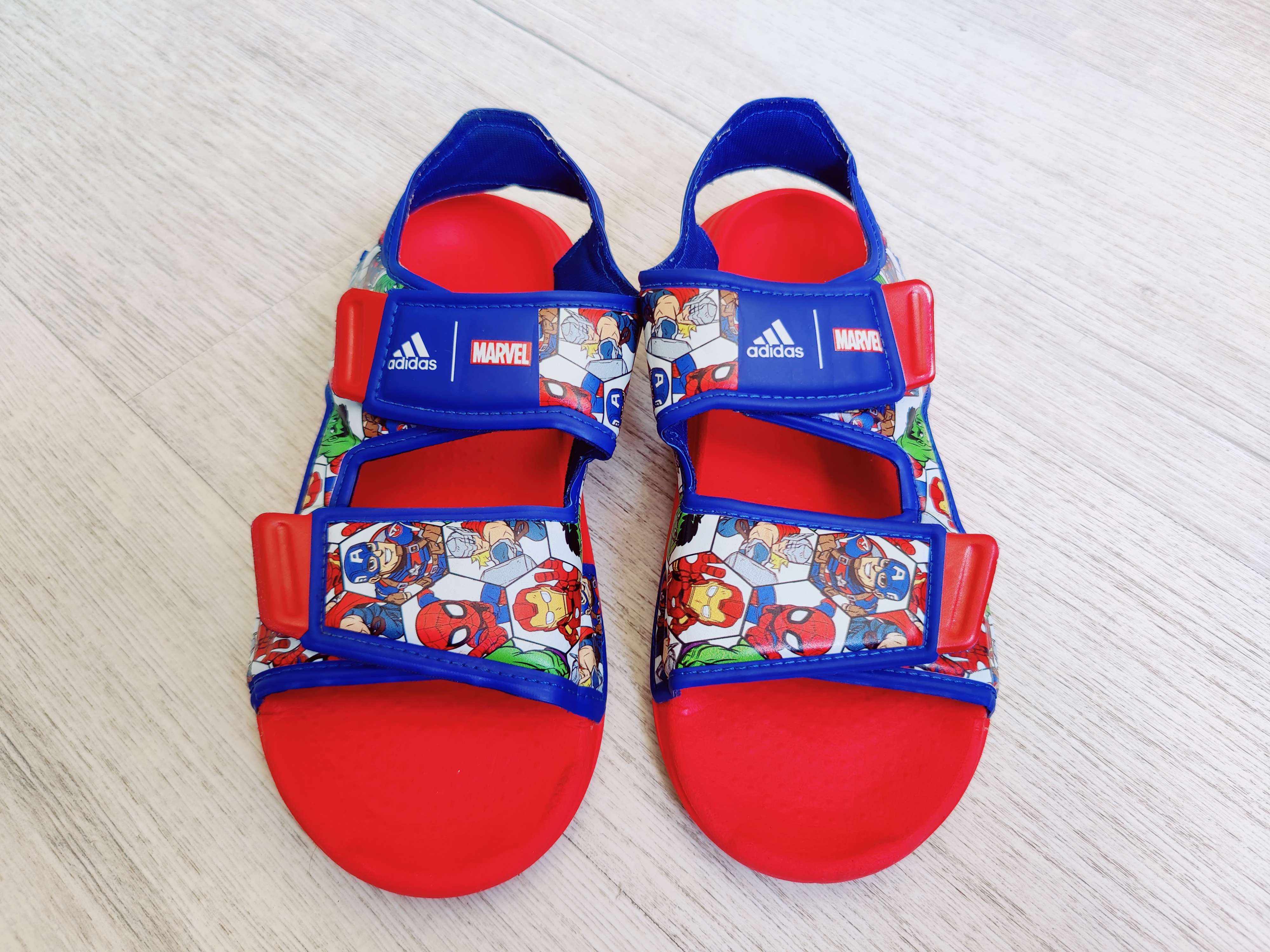 33 (21 см) Легкие фирменные сандали для мальчика с героями