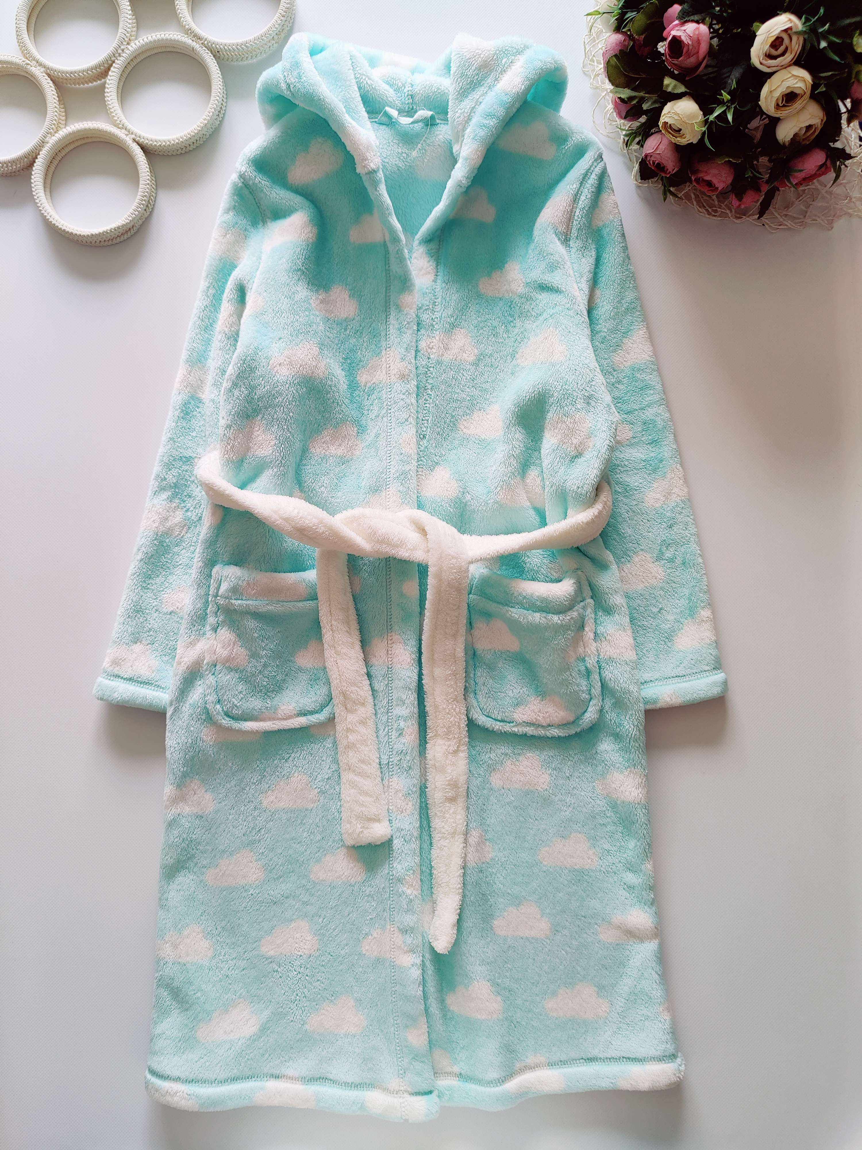 9,10 років, зріст 140 Гарний халат