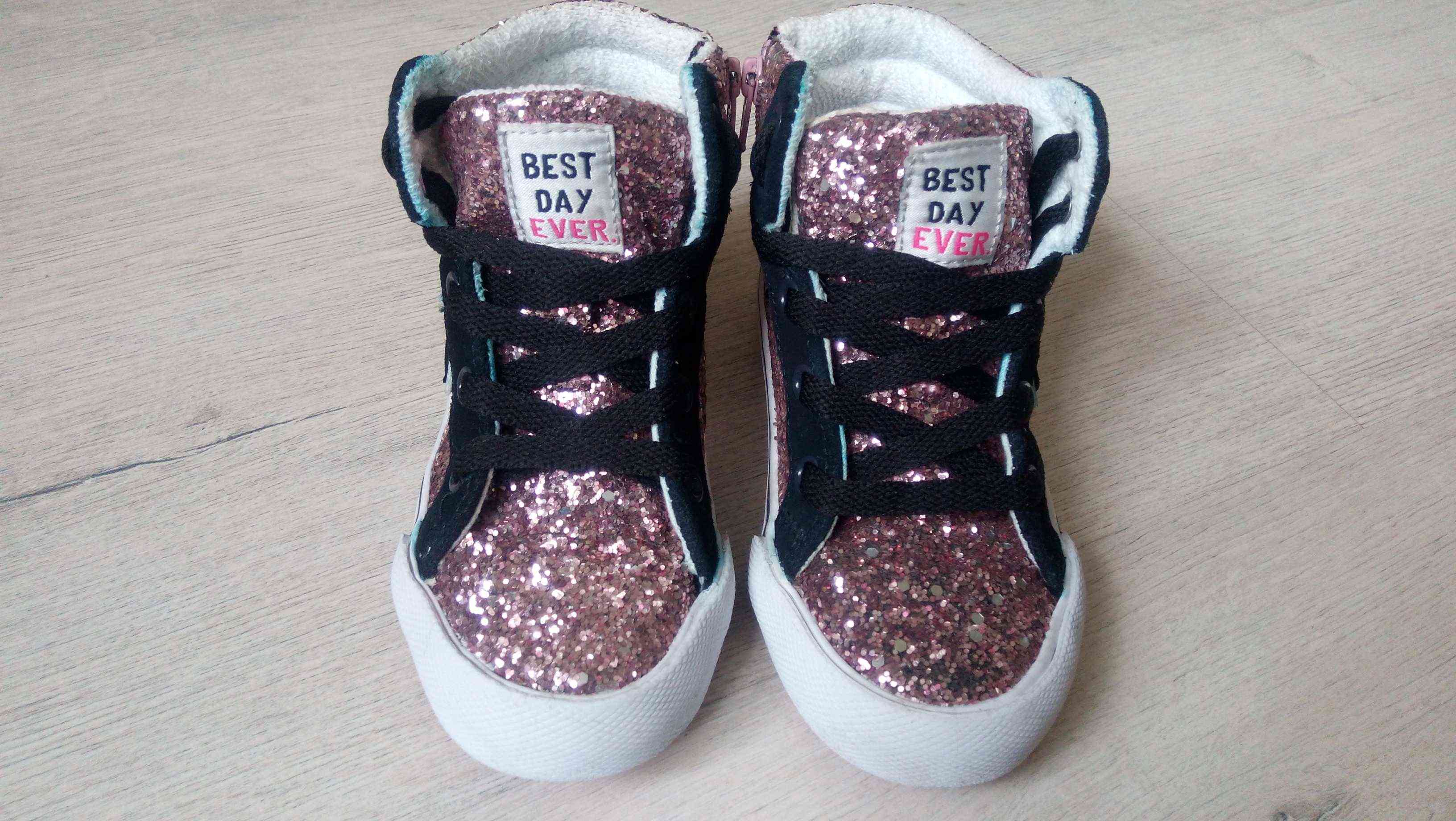 25-26 (16 см) Демисезонные ботинки для девочки