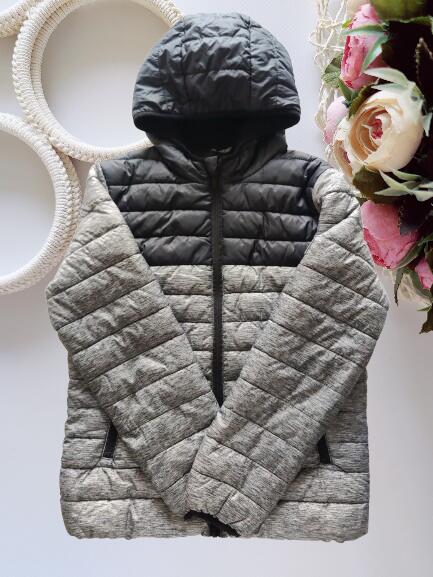 11,12 лет, рост 152 Теплая деми куртка на синтепоне