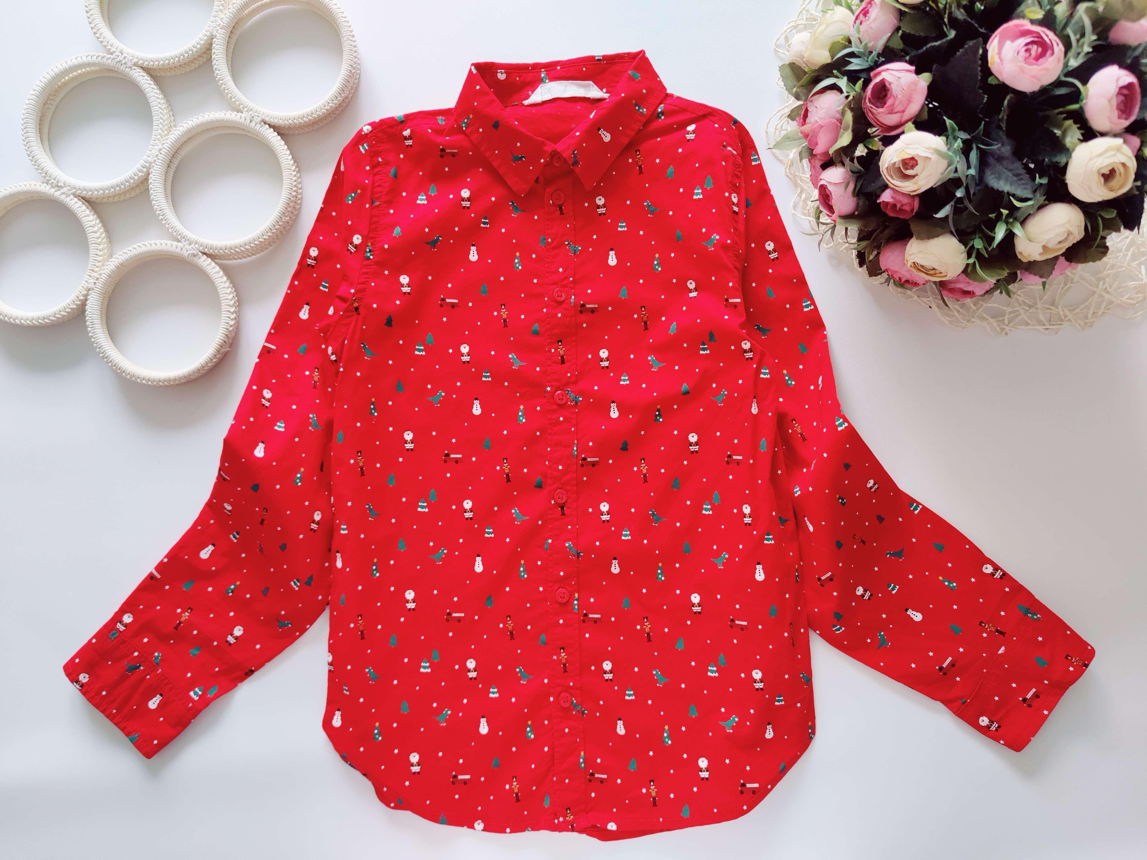 8,9 років, зріст 134 Новорічна сорочка у дід морозах, ялинках, сніговиках