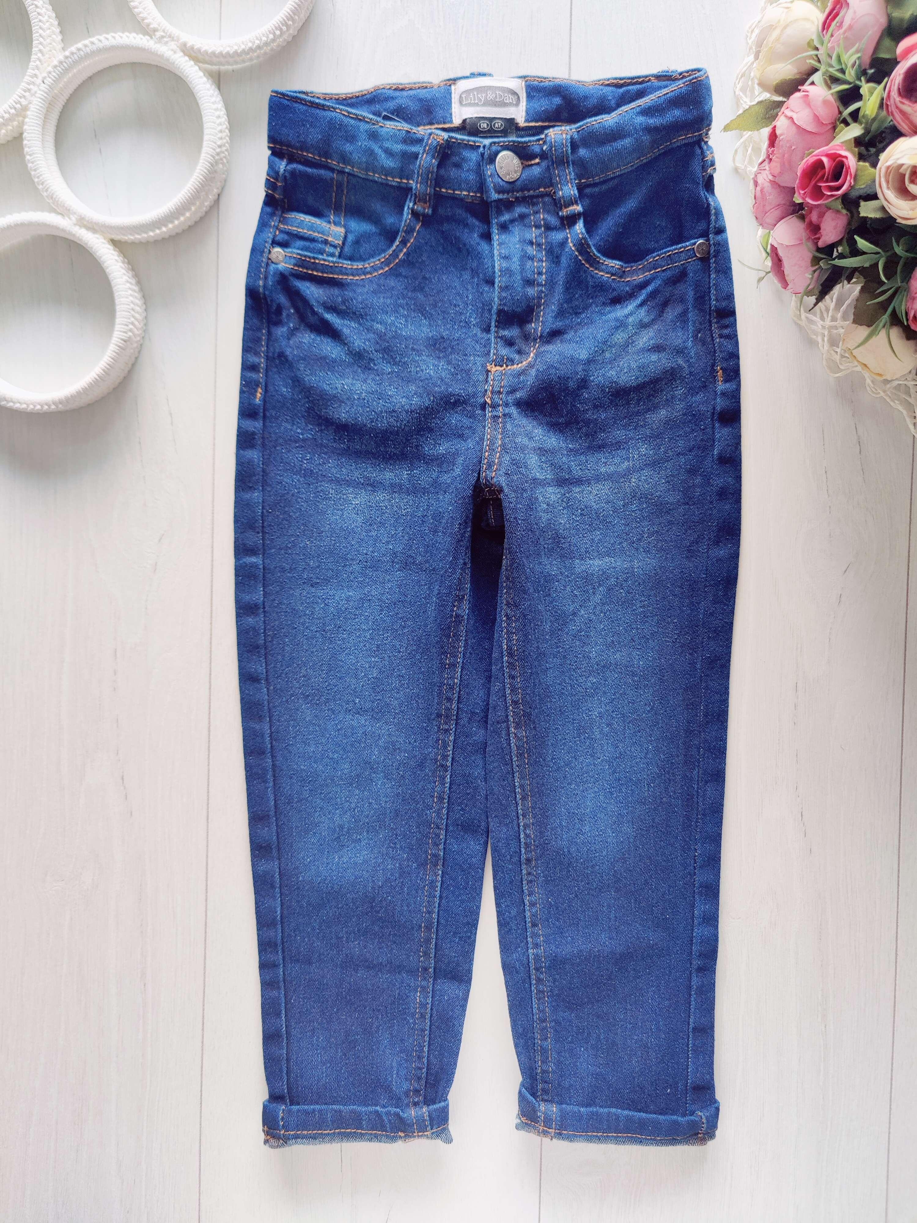 4 года, рост 104 Джинсы девочке