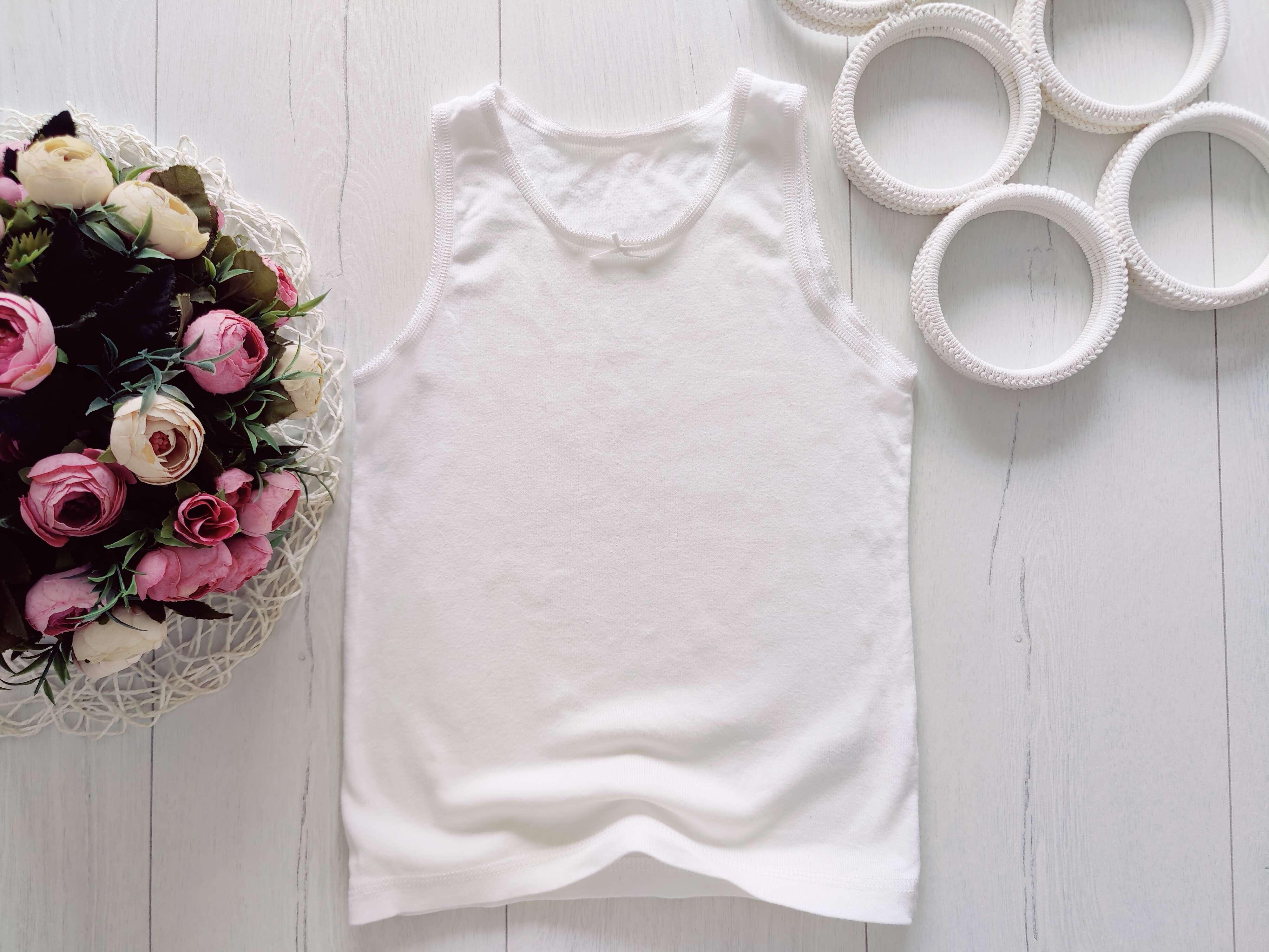 6,7 років, зріст 116,122 Майка дівчинці