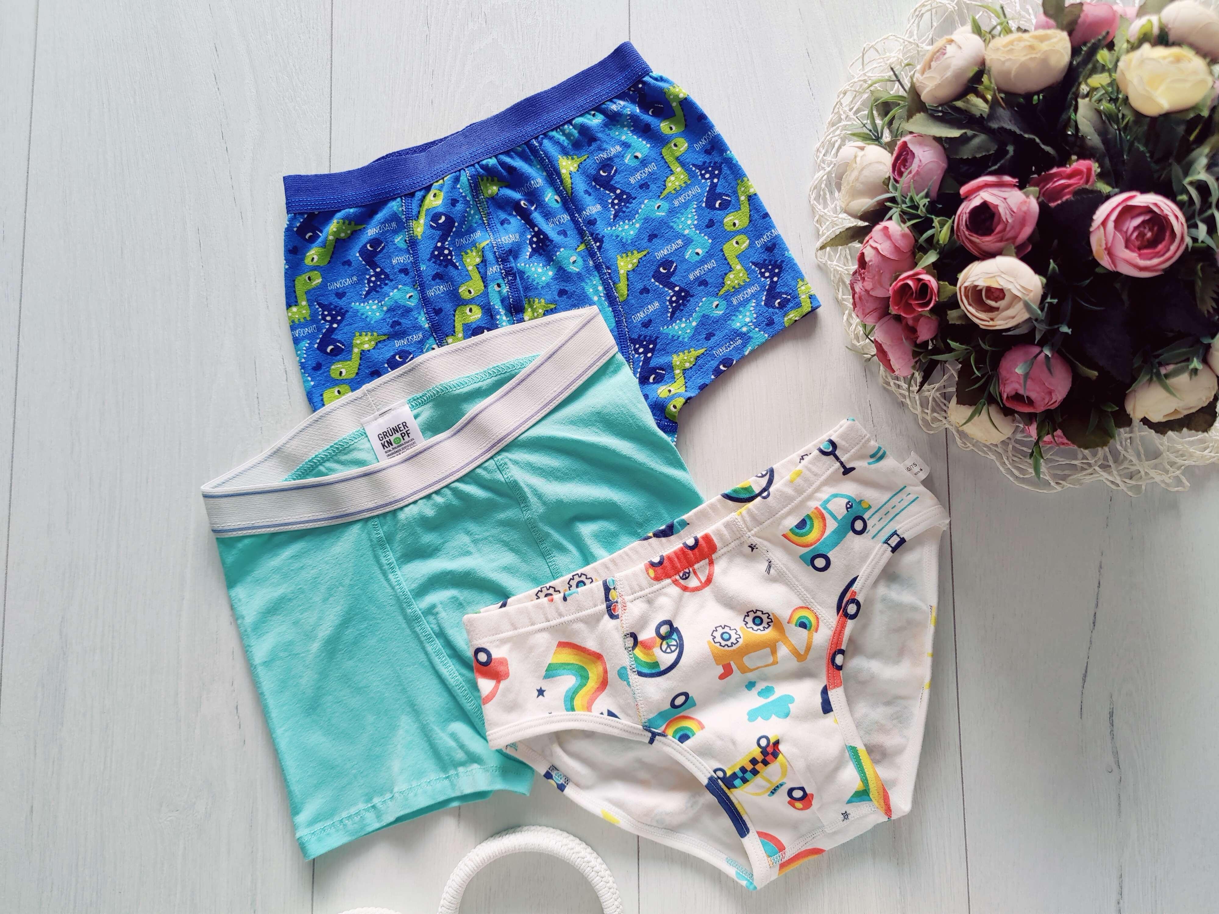 7,8 лет, рост 122,128 Трое трусов