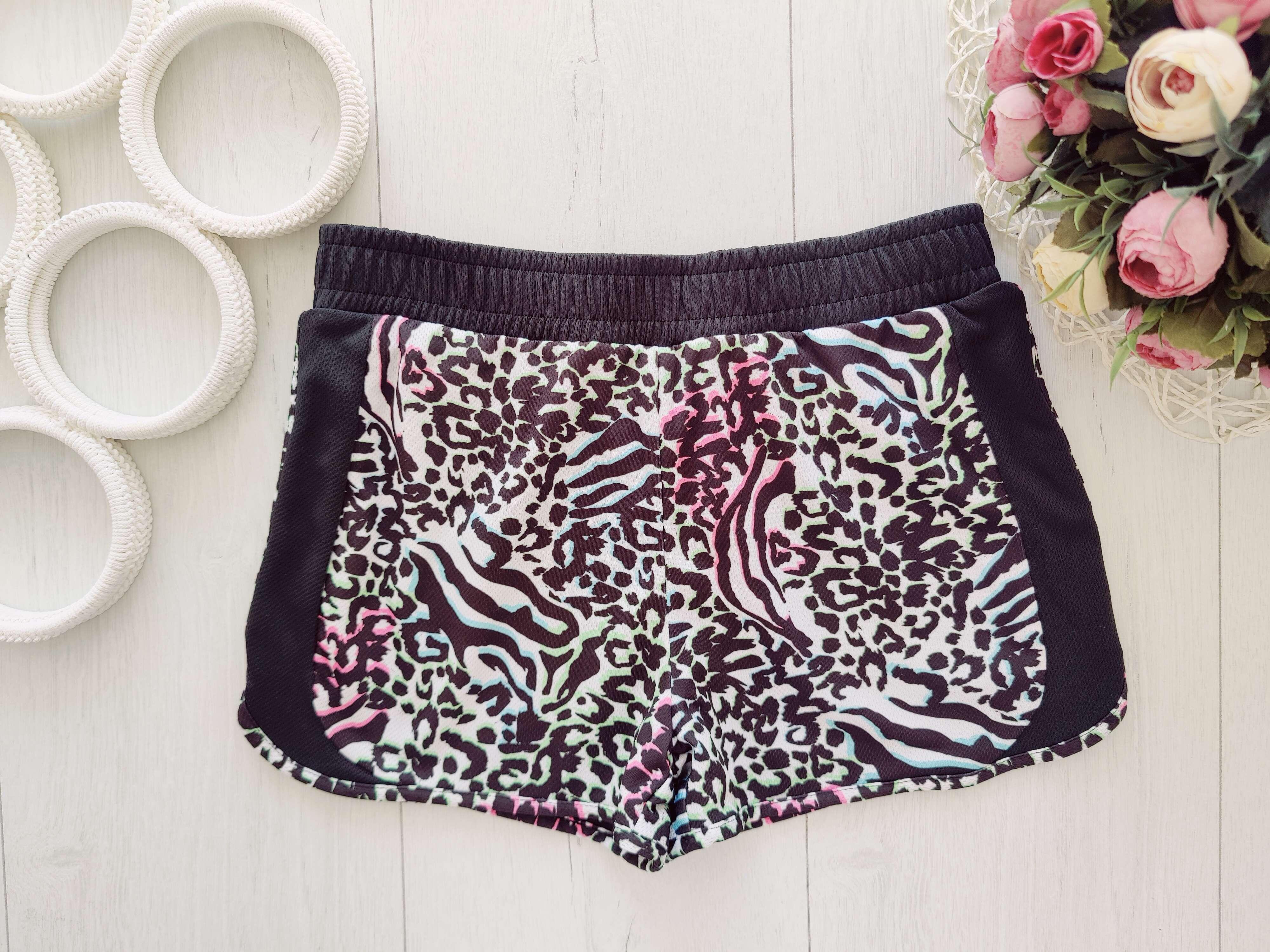 9 років, зріст 134 Шорти спорт