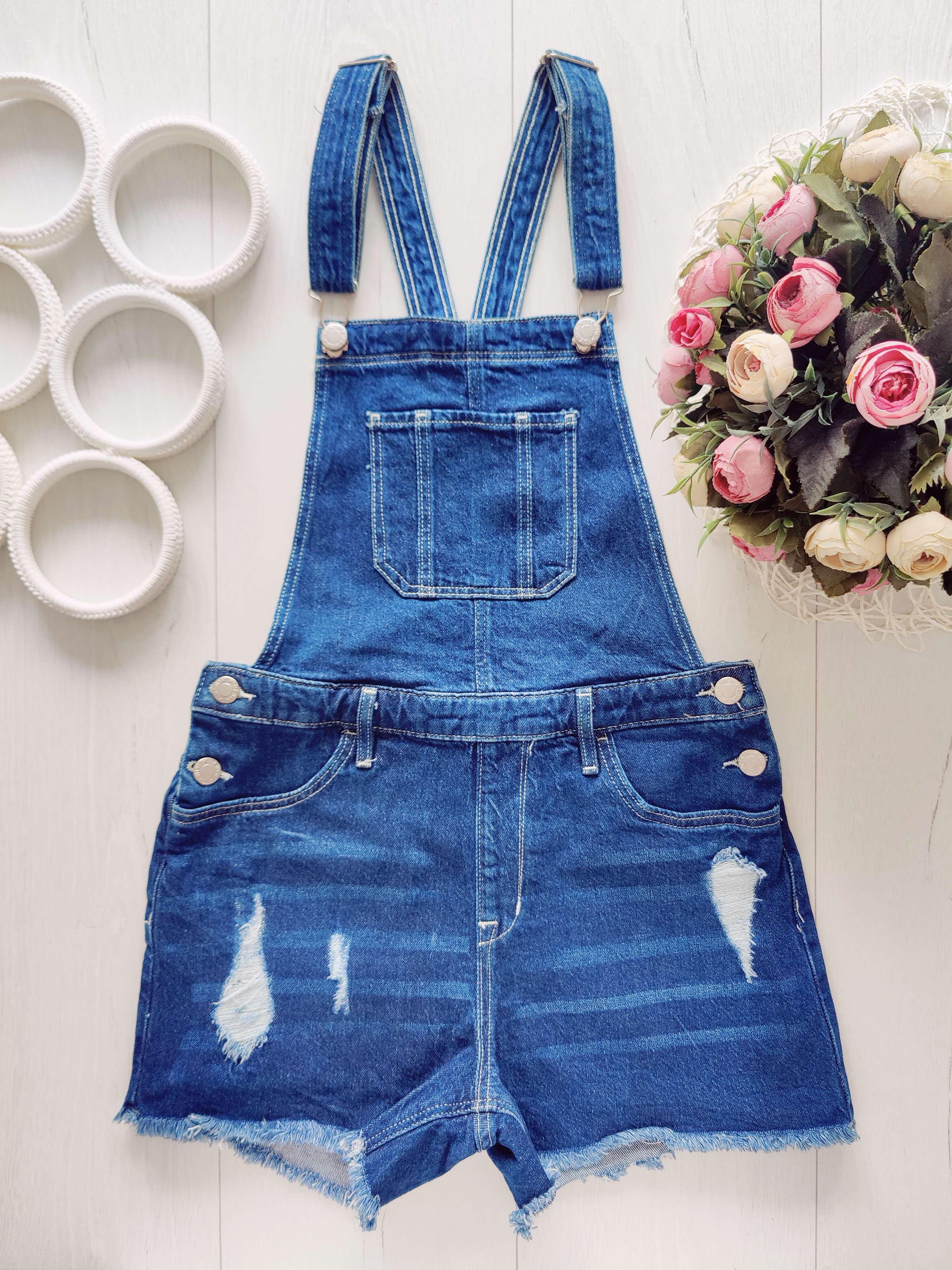 11,12 лет, рост 152 Джинсовый комбинезон шортами