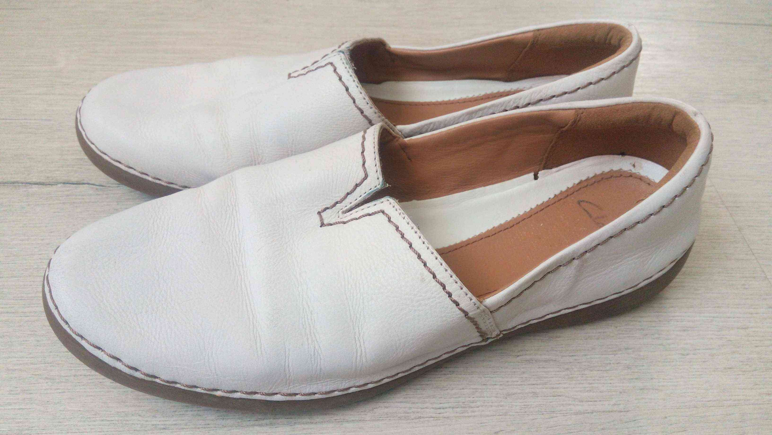 38-39 (25 см) Шкіра Шкіряні жіночі балетки