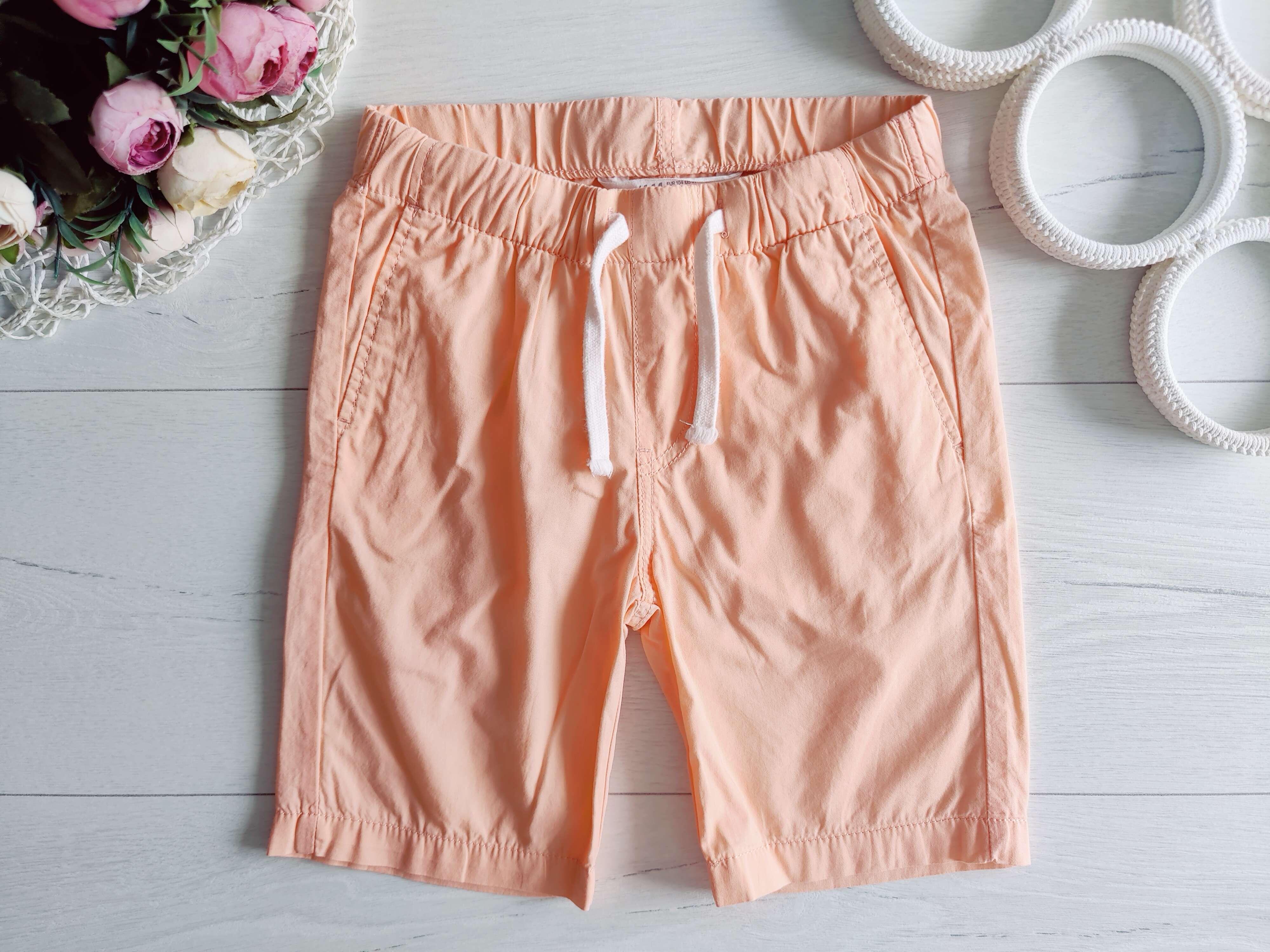 3,4 роки, зріст 104 Персикові шорти котон